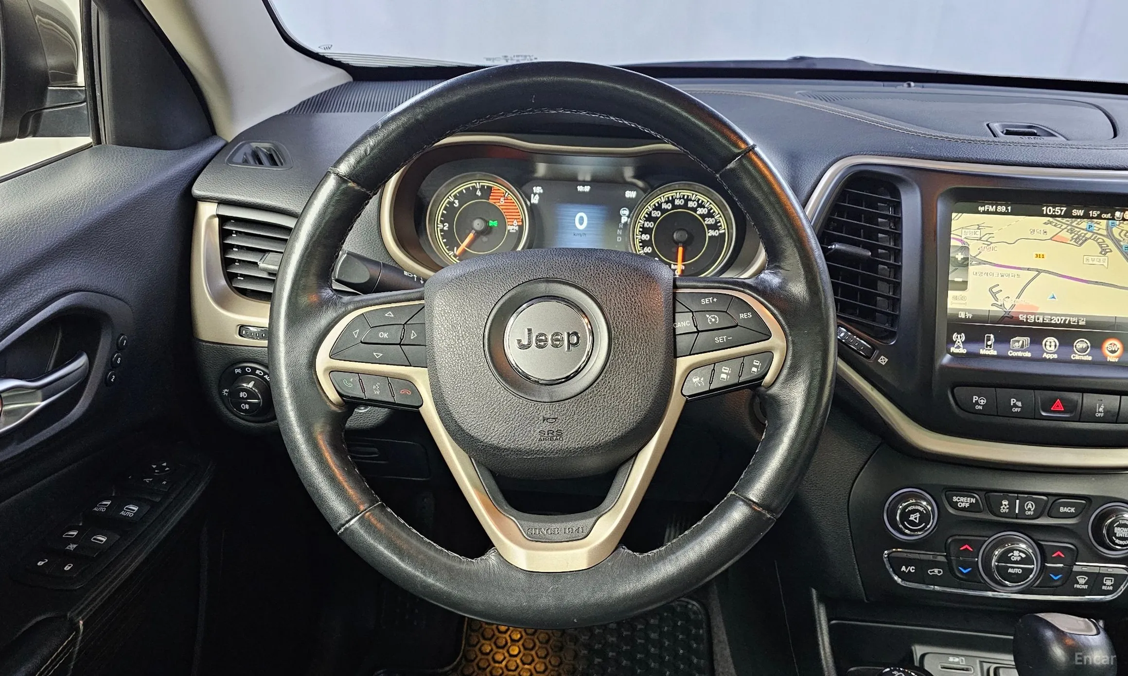 Jeep Cherokee (KL) превью 13