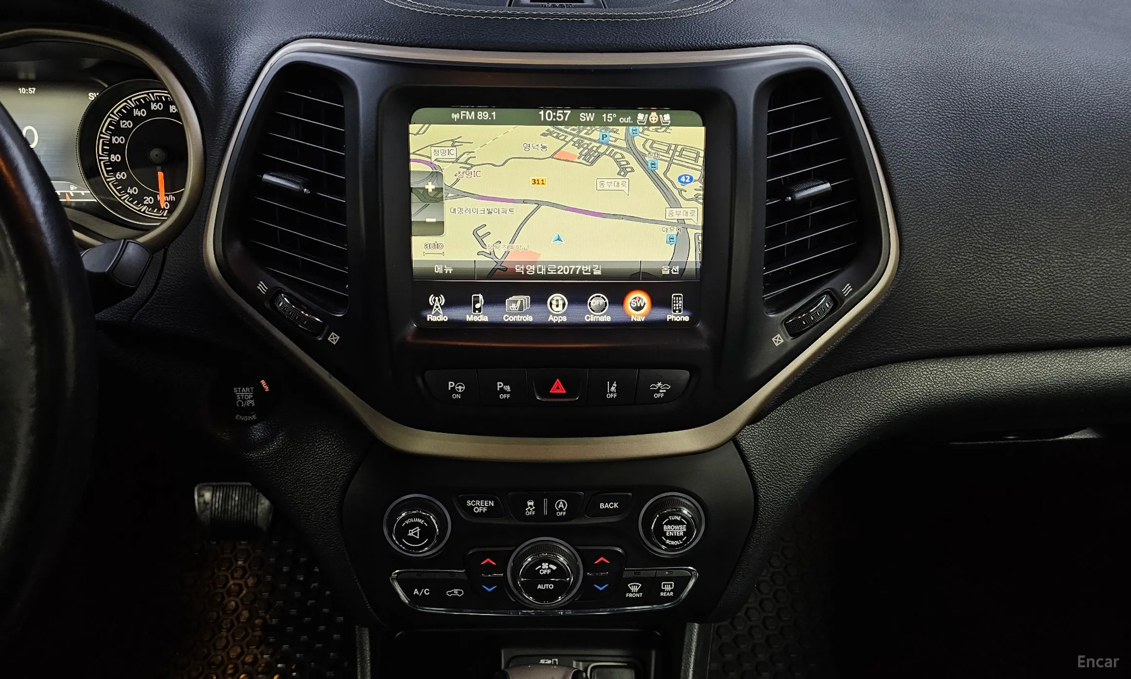 Jeep Cherokee (KL) превью 14
