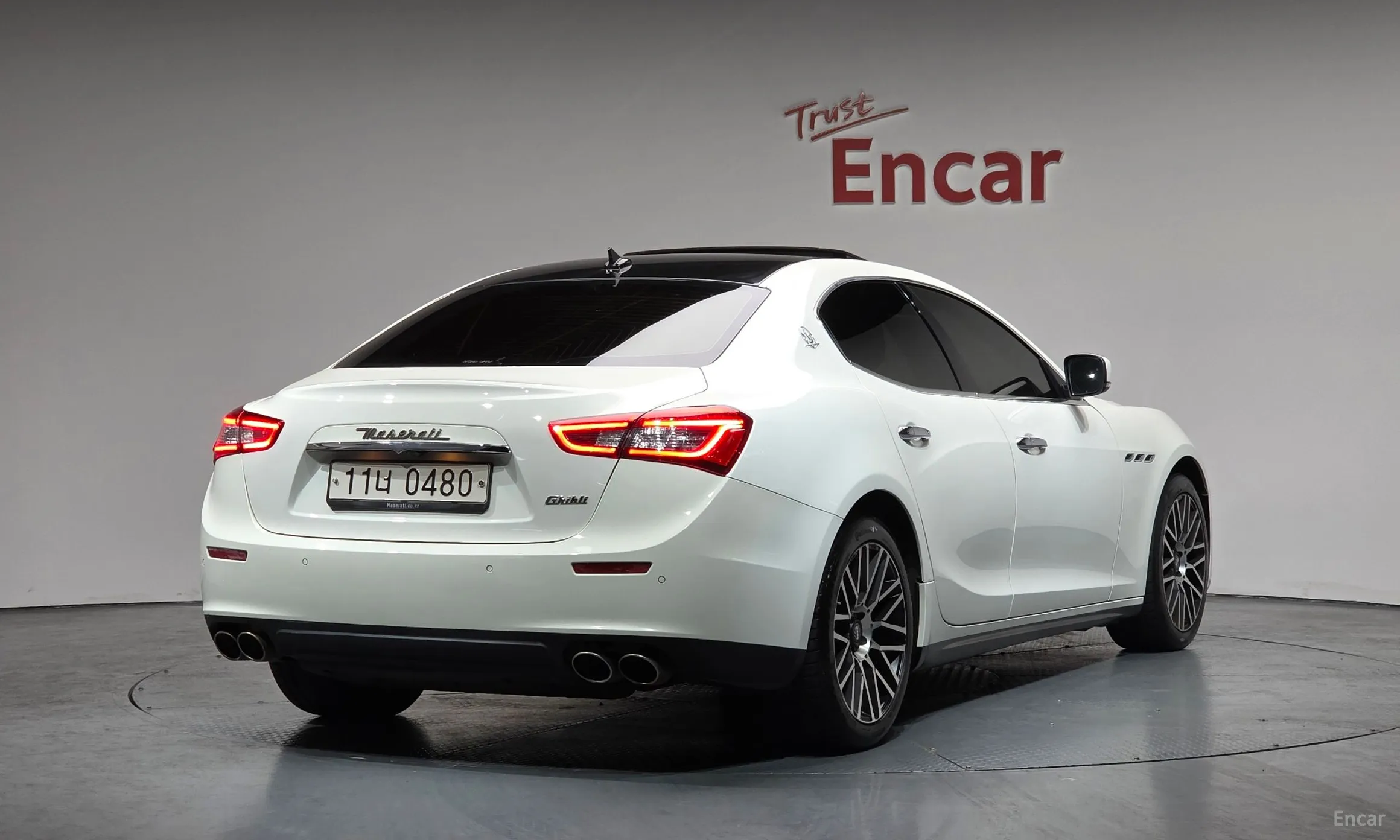 Maserati Ghibli превью 2
