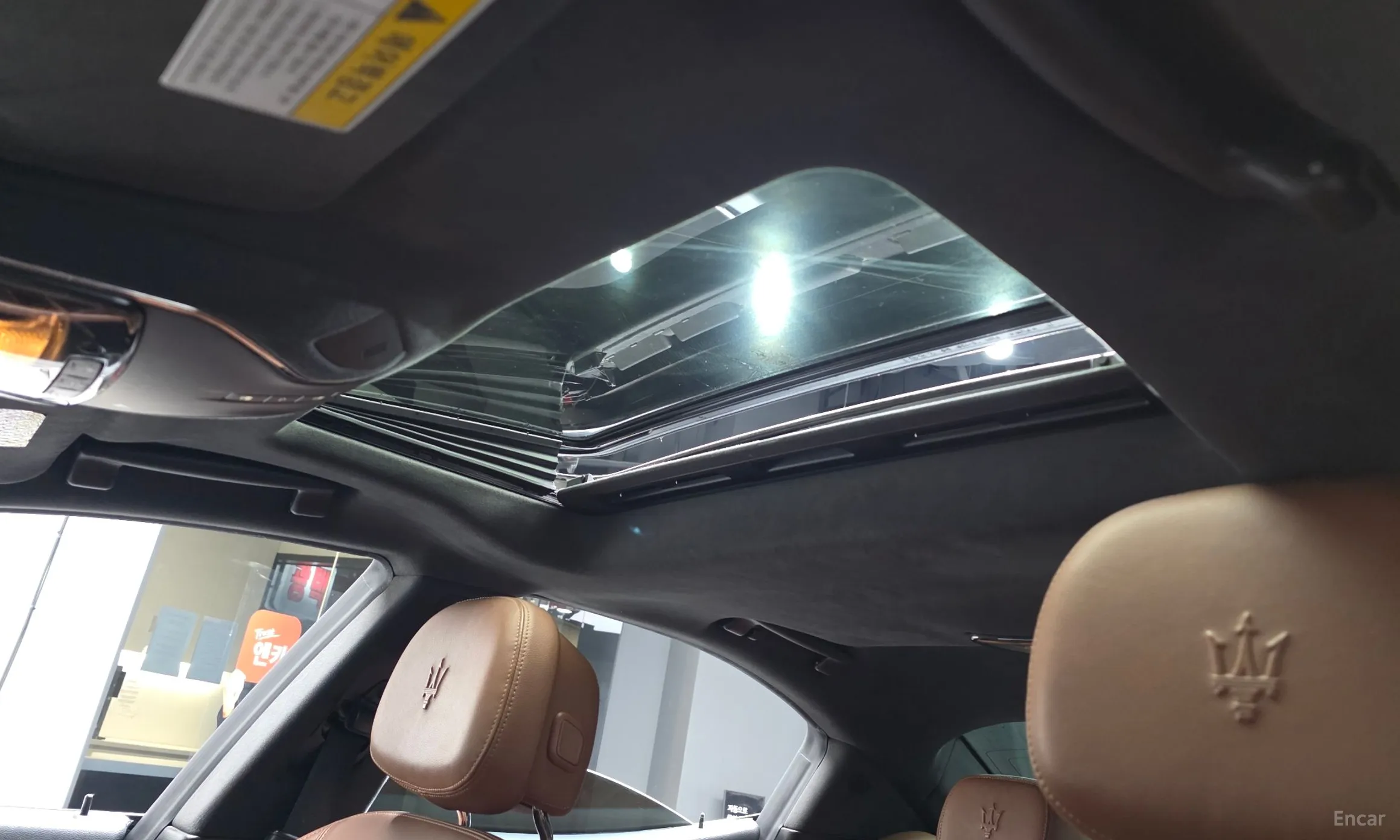 Maserati Ghibli превью 16