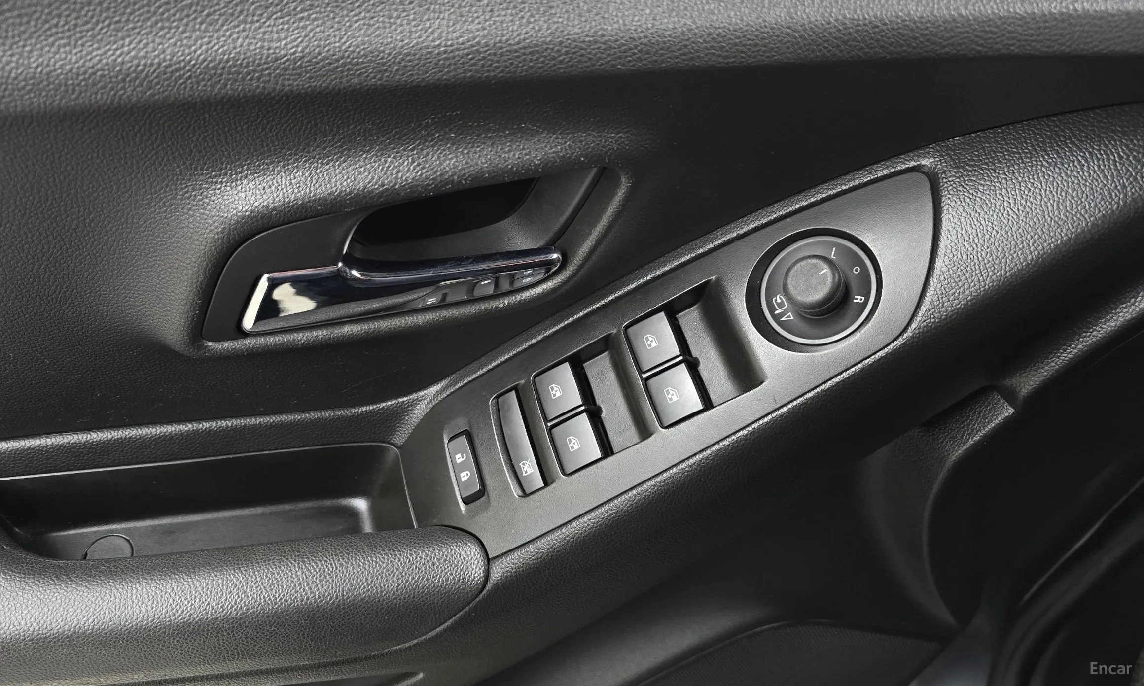 Chevrolet (GM Daewoo) Trax превью 16