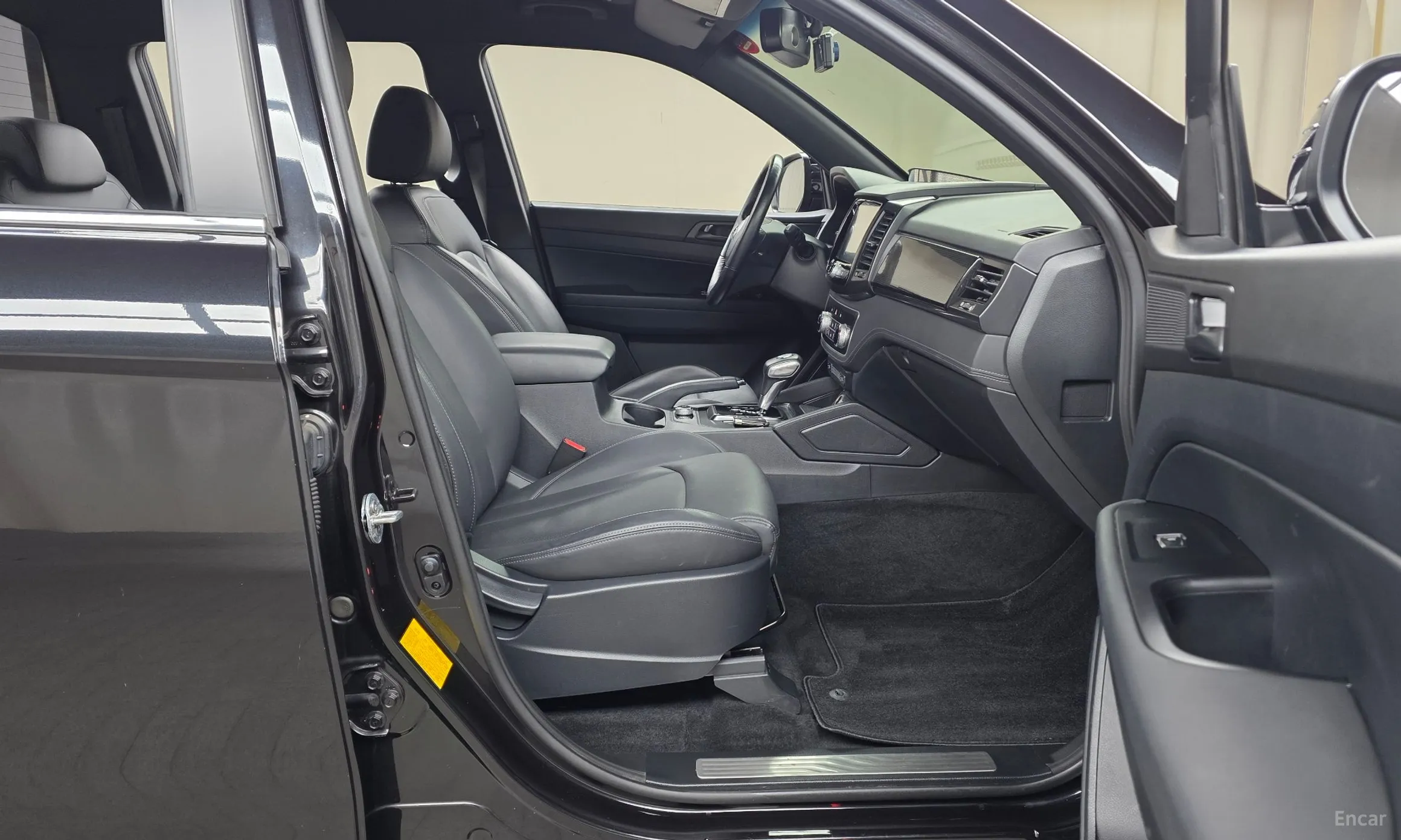 KG Mobility (SsangYong) Rexton Sports Khan превью 11