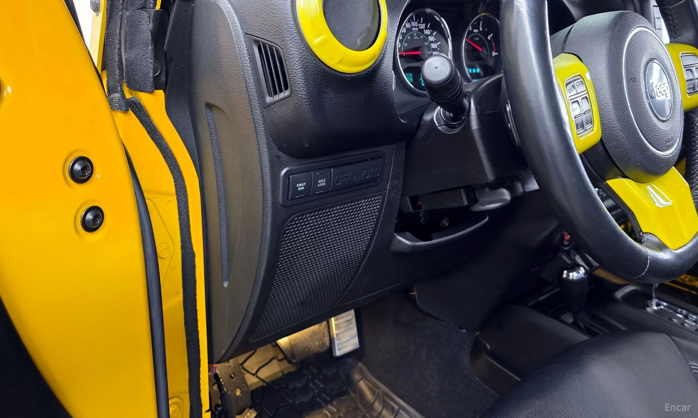 Jeep Wrangler (JK) превью 17