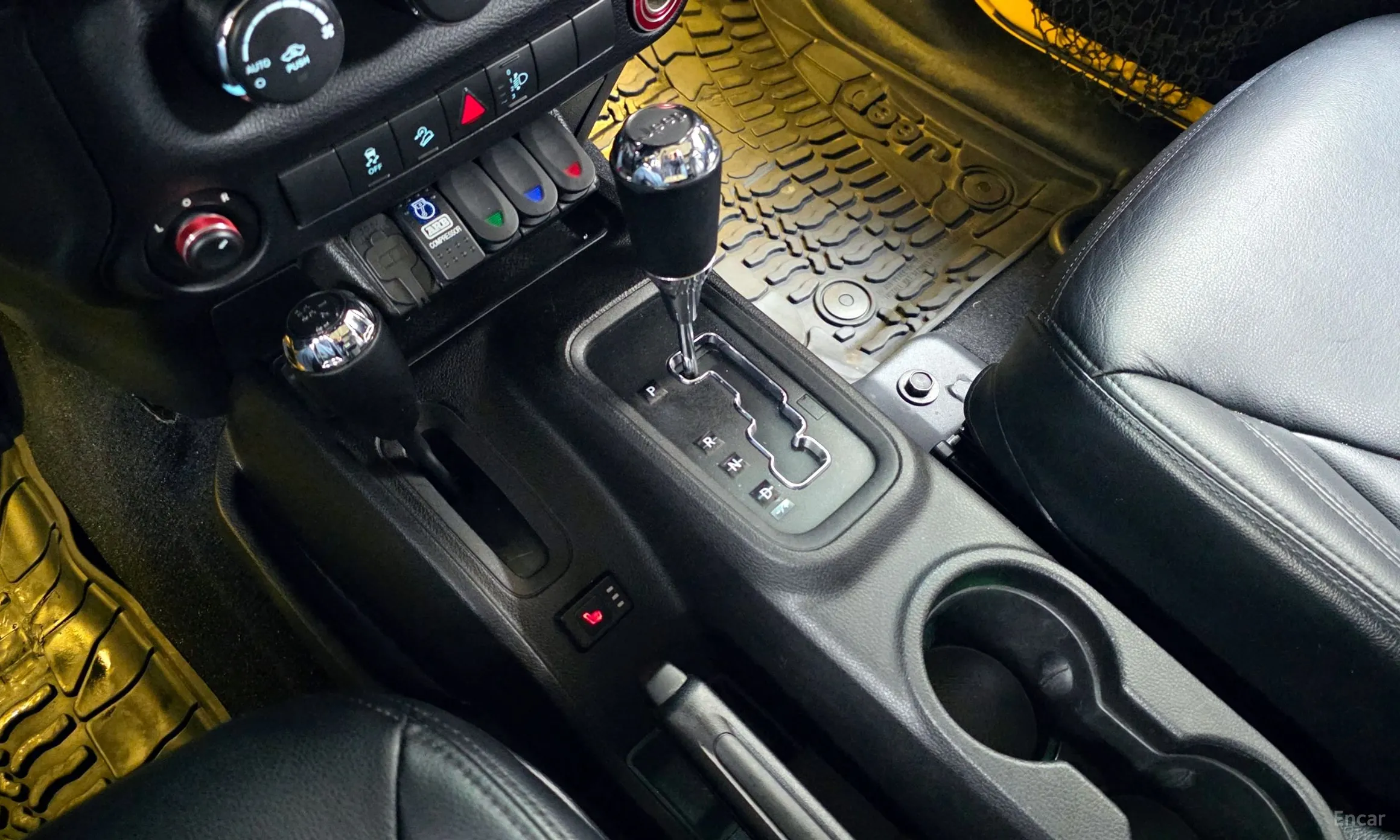 Jeep Wrangler (JK) превью 9