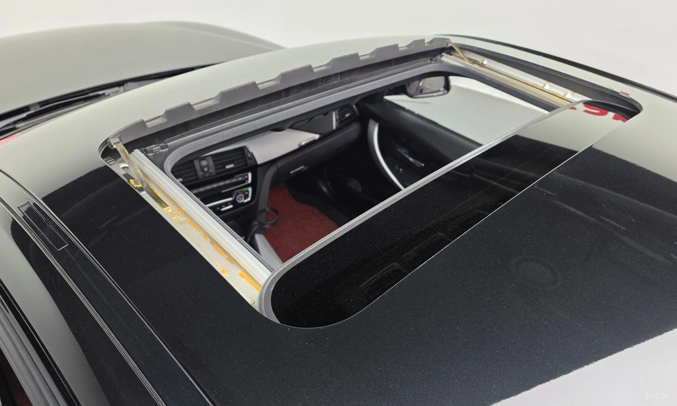 BMW 3 Series (F30) превью 19