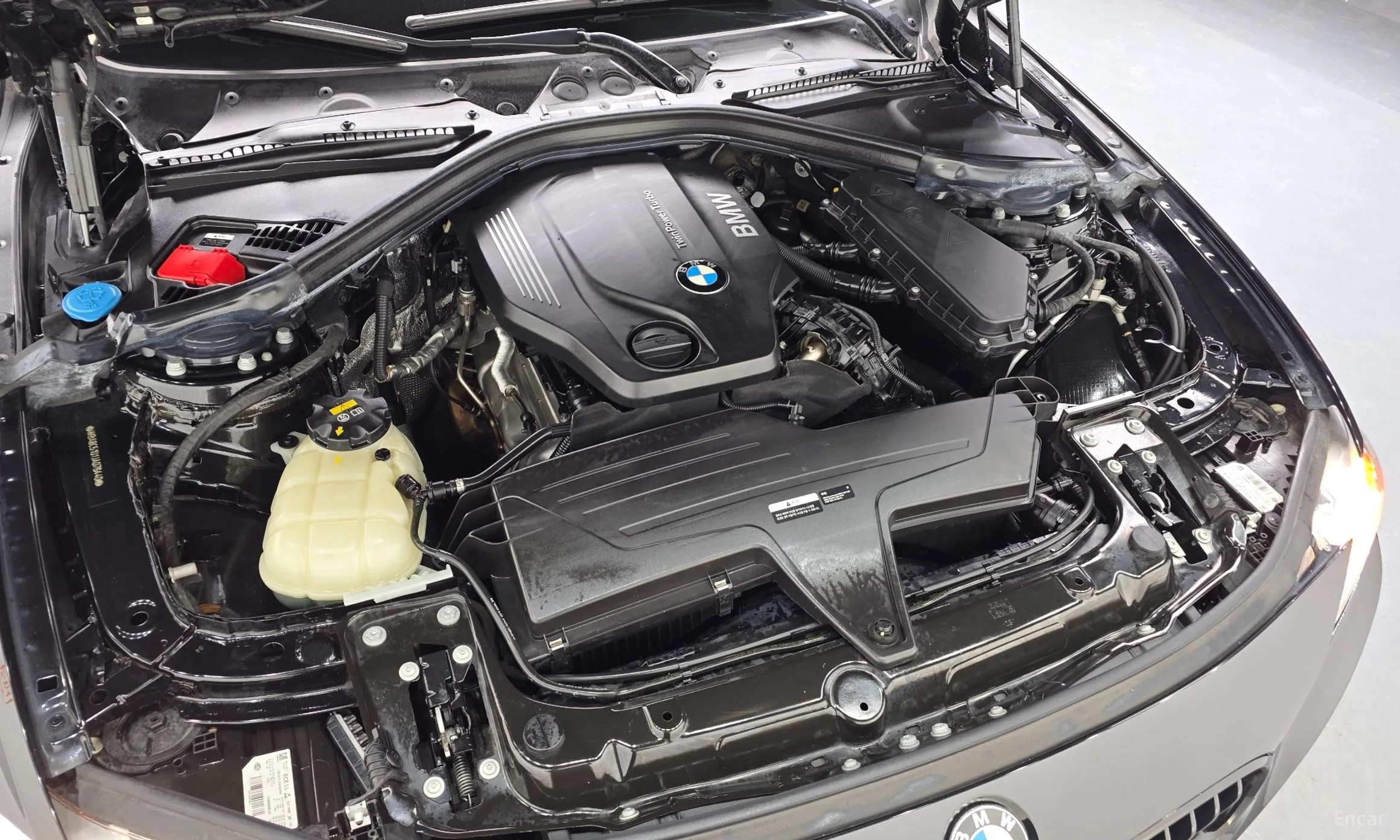 BMW 3 Series (F30) превью 6