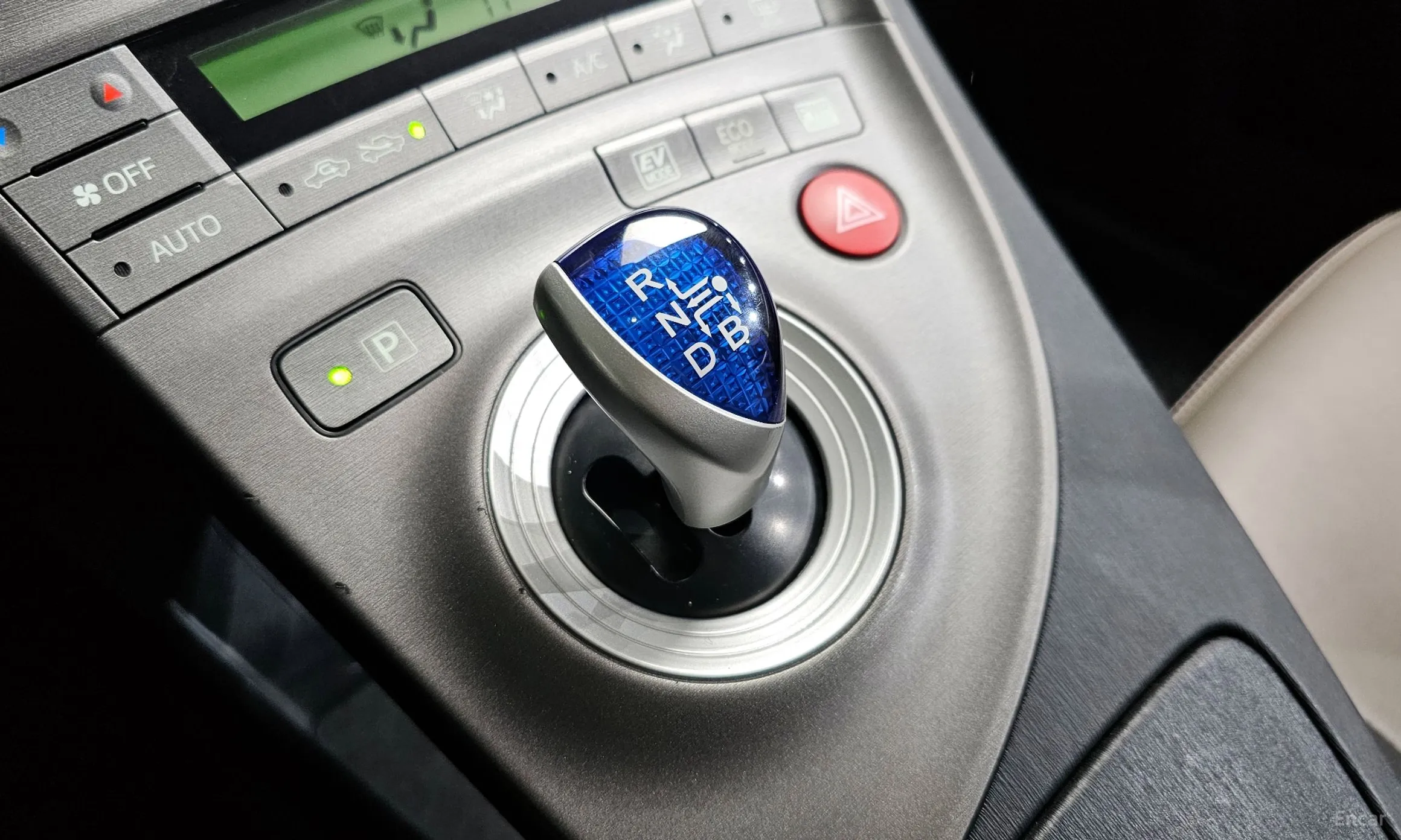 Toyota Toyota Prius превью 9