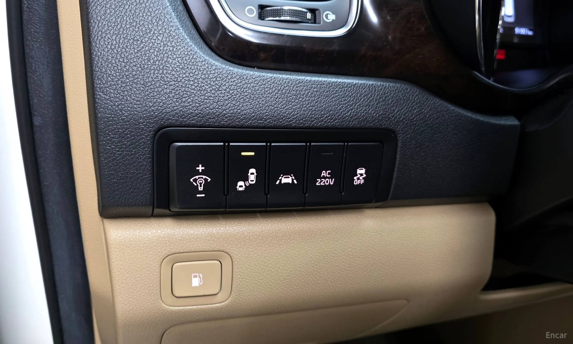 Kia Carnival превью 16
