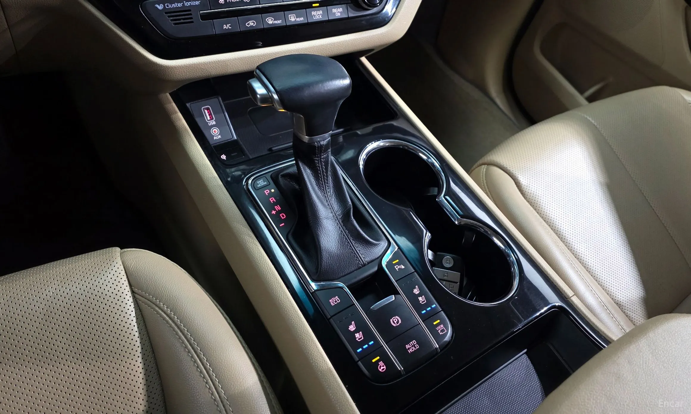 Kia Carnival превью 9