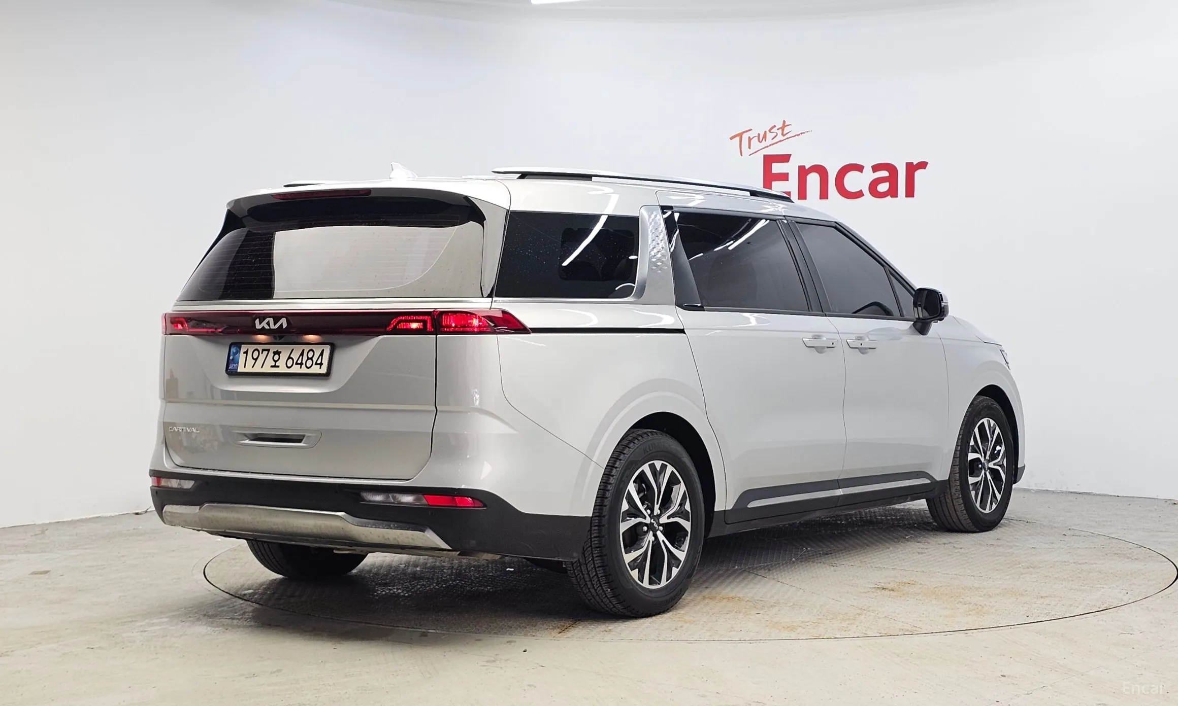 Kia Carnival Gen 4 превью 2
