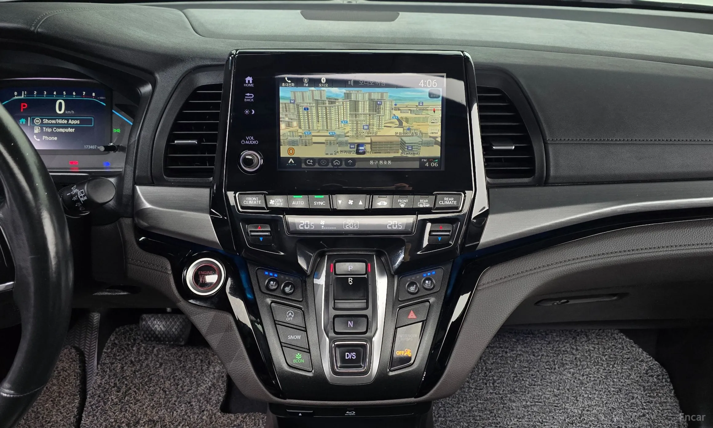 Honda Odyssey превью 15