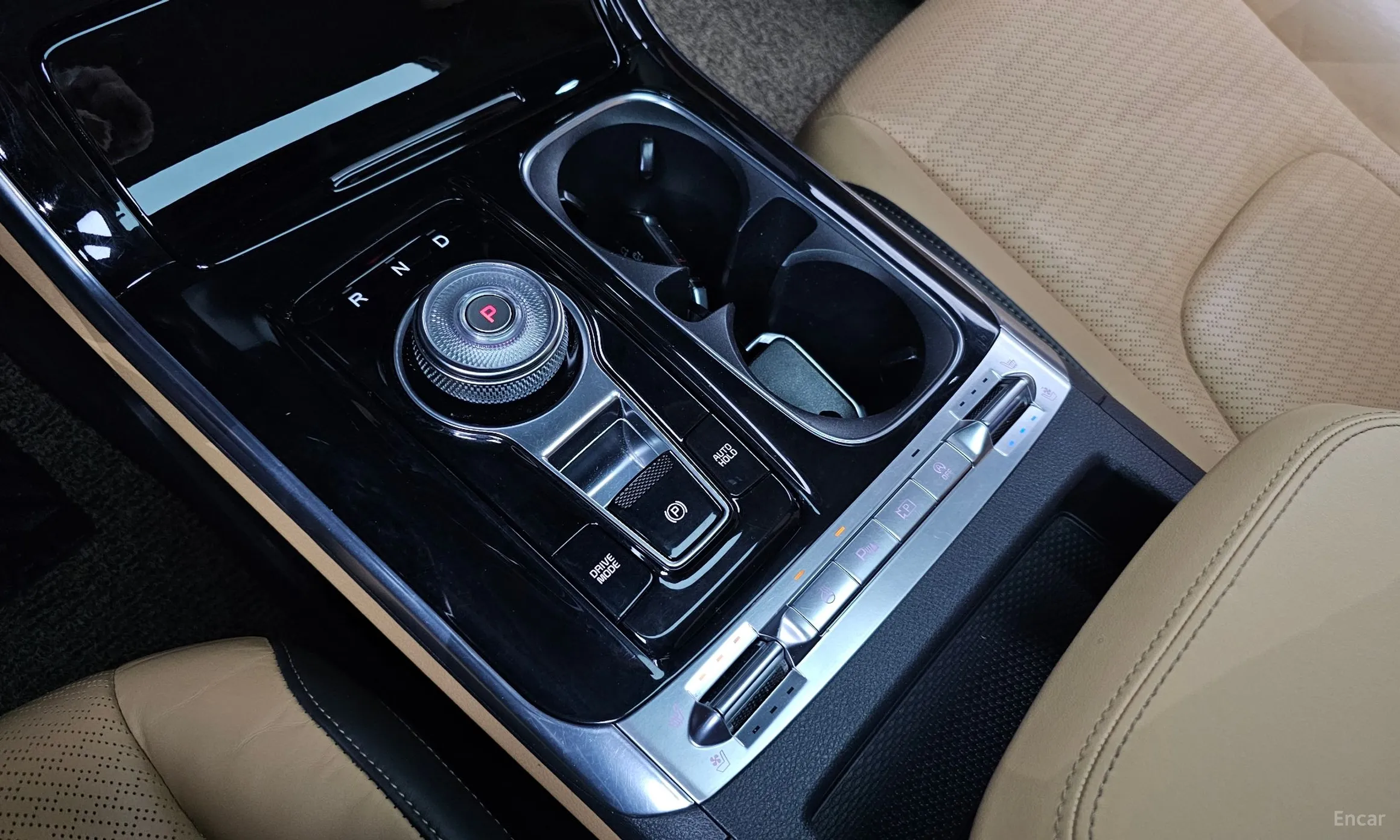 Kia Carnival Gen 4 превью 9