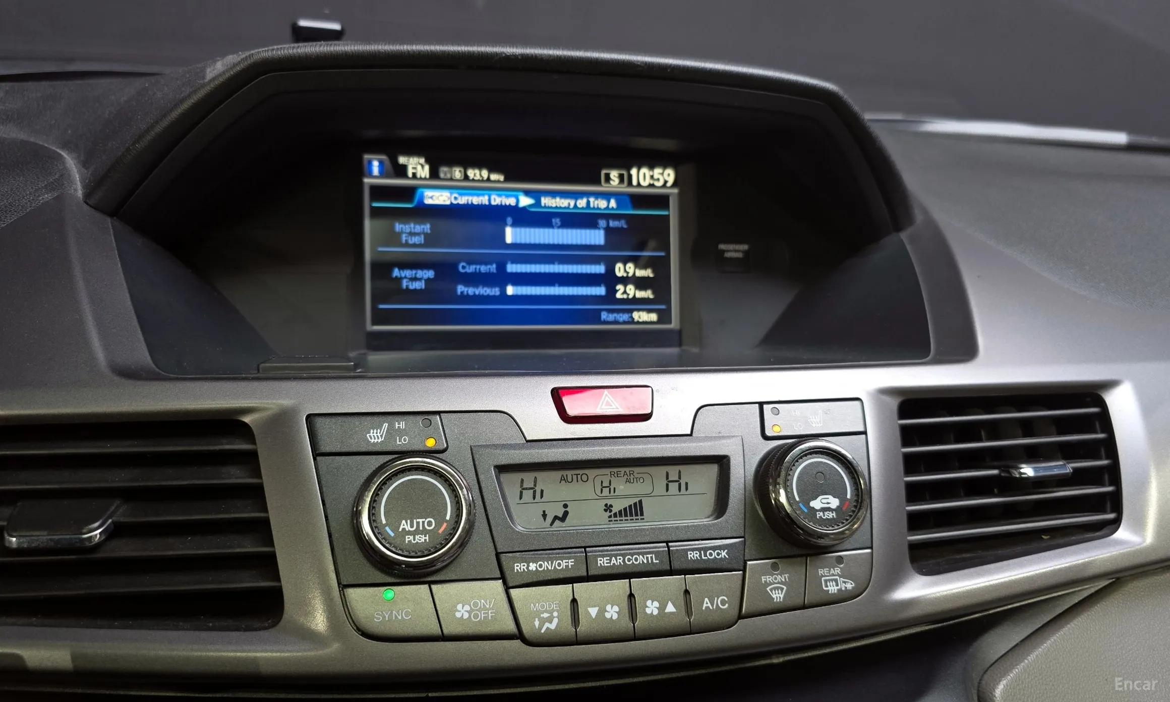 Honda Odyssey превью 14