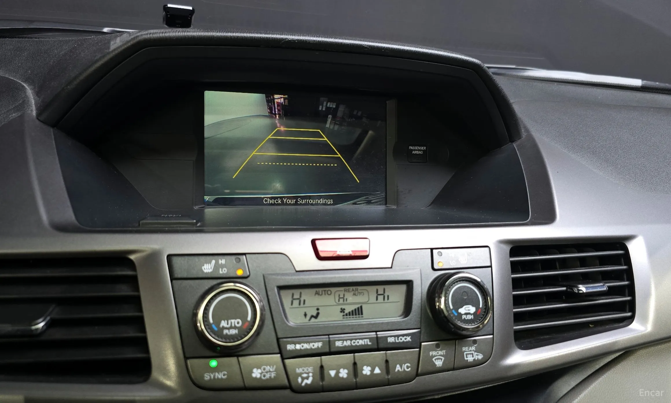 Honda Odyssey превью 15