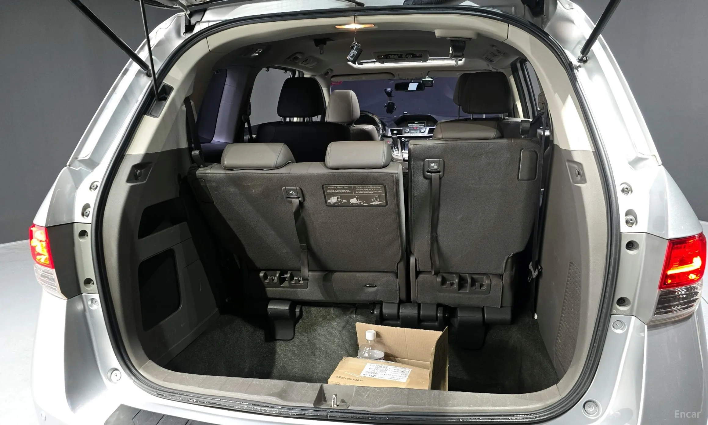 Honda Odyssey превью 20
