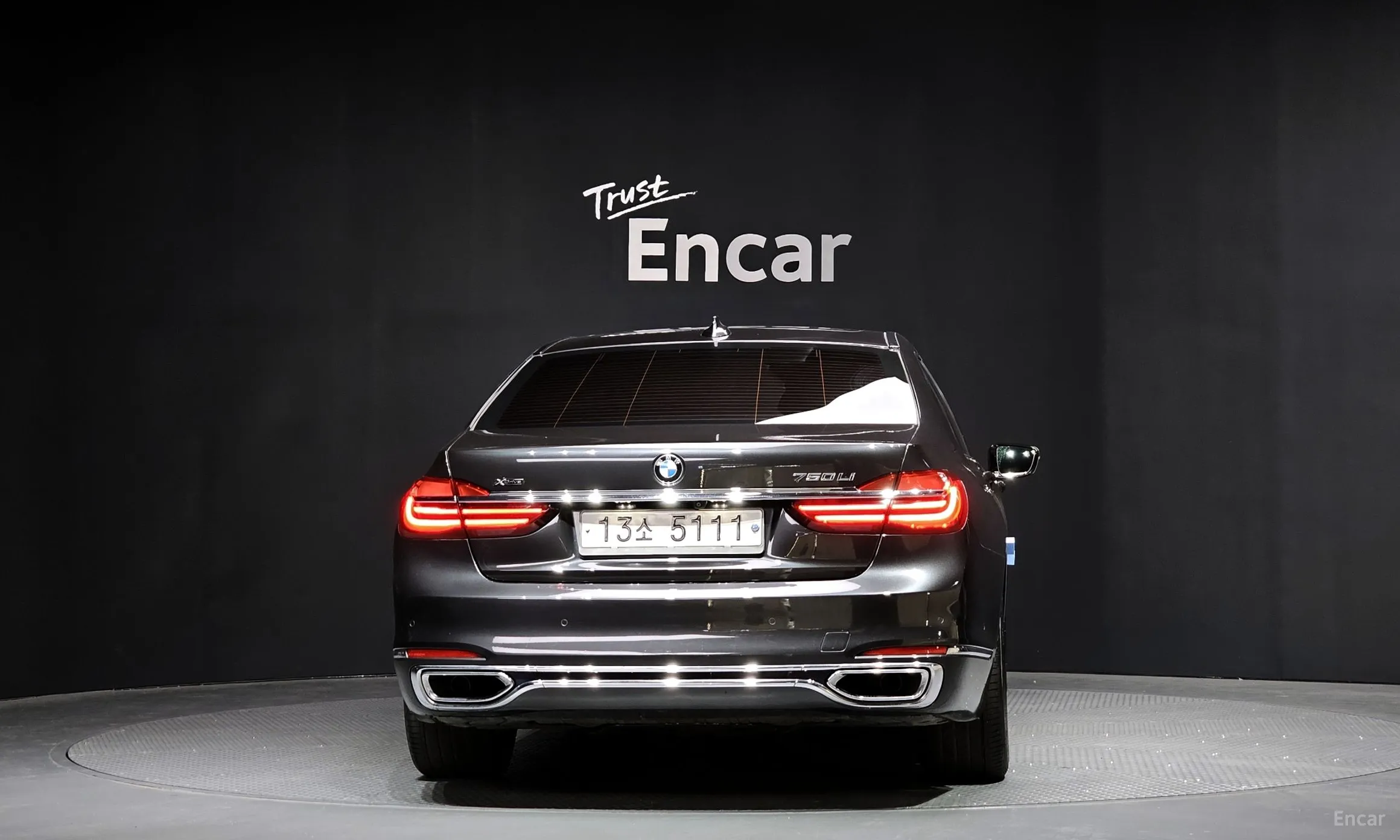 BMW 7 Series (G11) превью 4