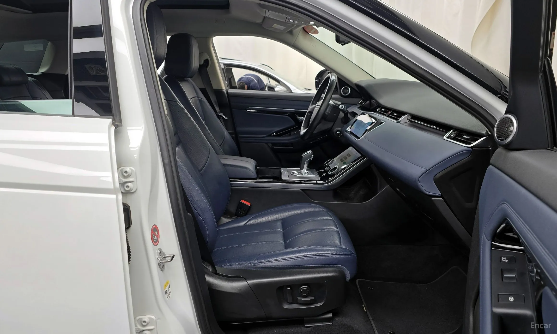 Land Rover Range Rover Evoque 2nd Generation превью 11