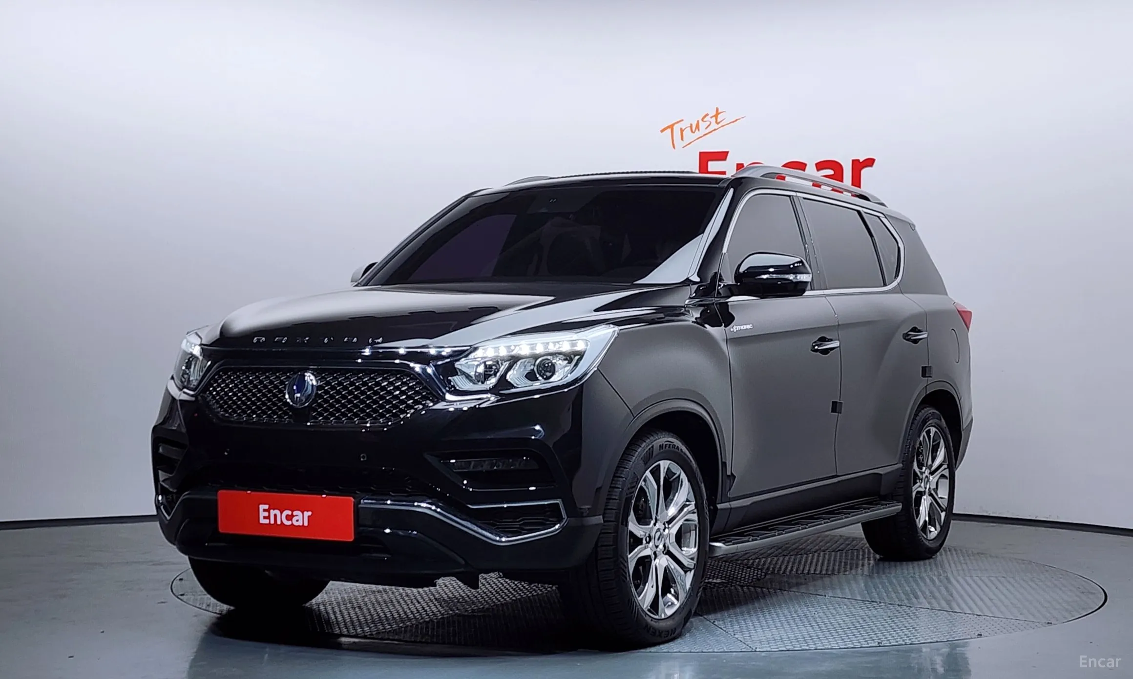 G4 Rexton
