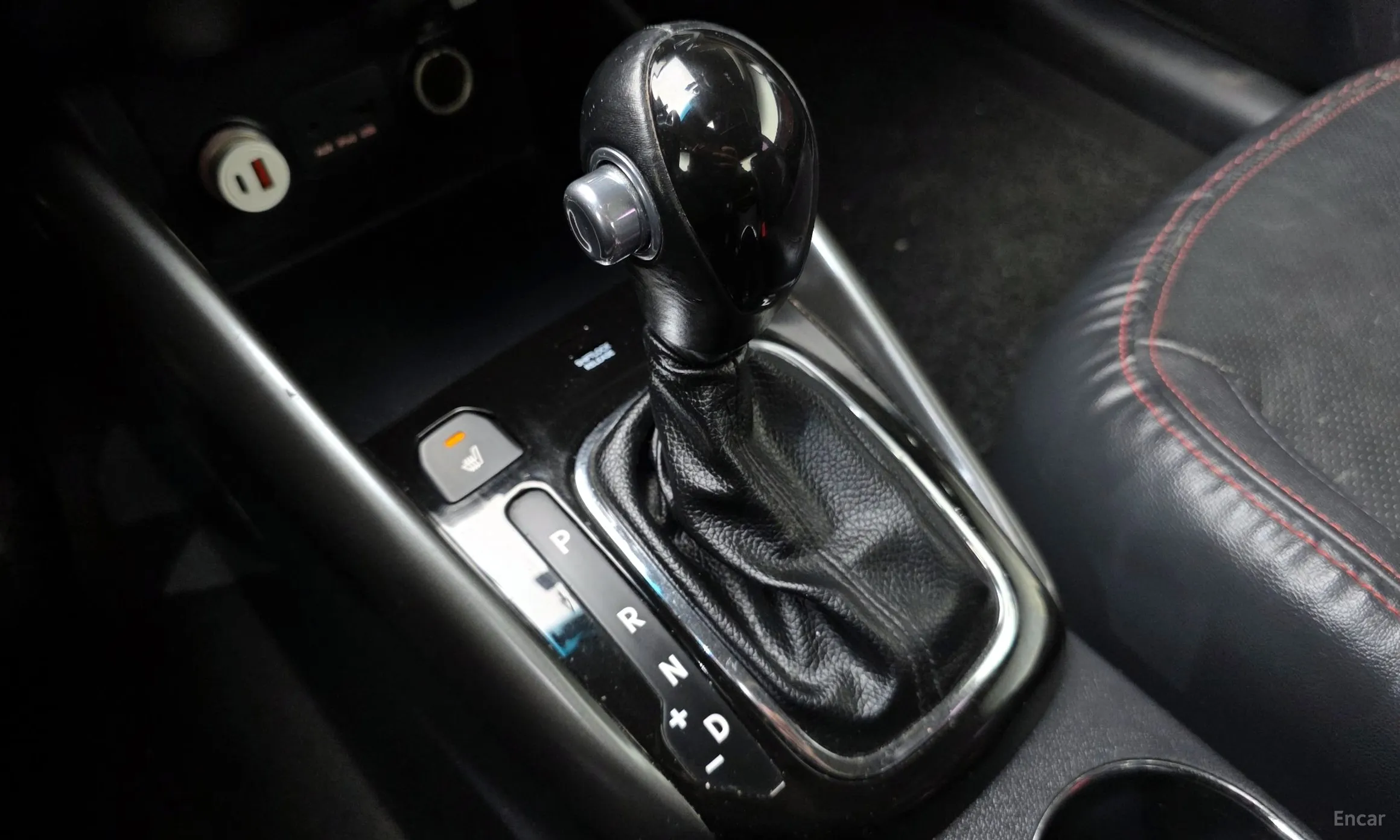Kia Forte Coop превью 9