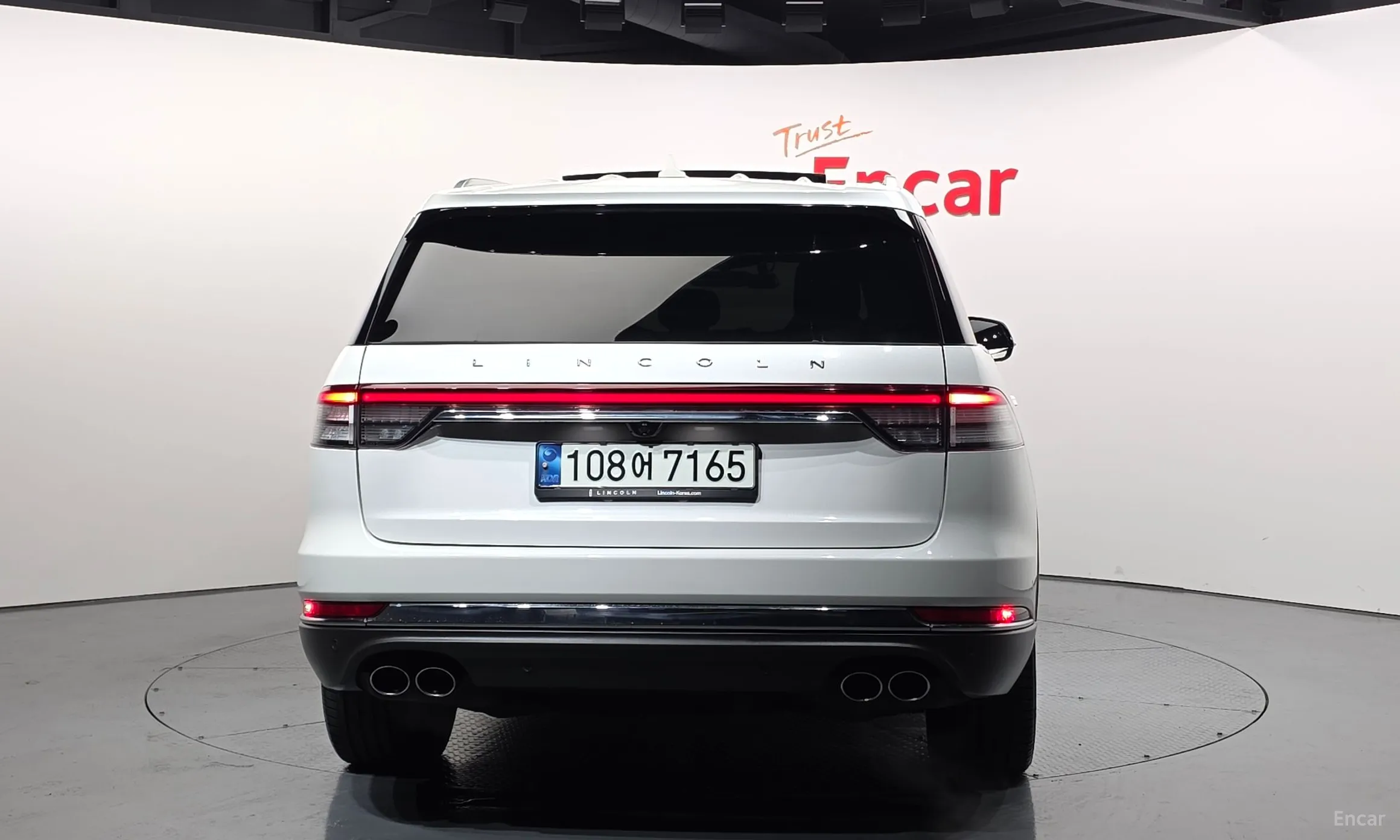 Lincoln Aviator 2nd Generation превью 4