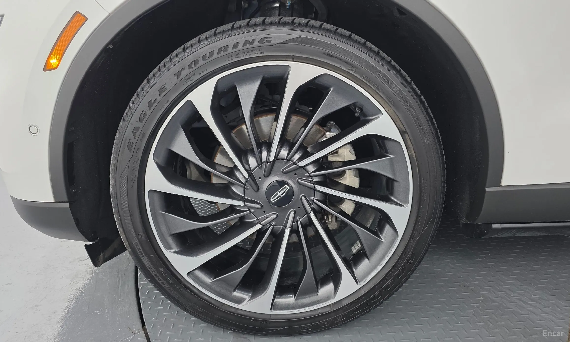 Lincoln Aviator 2nd Generation превью 5