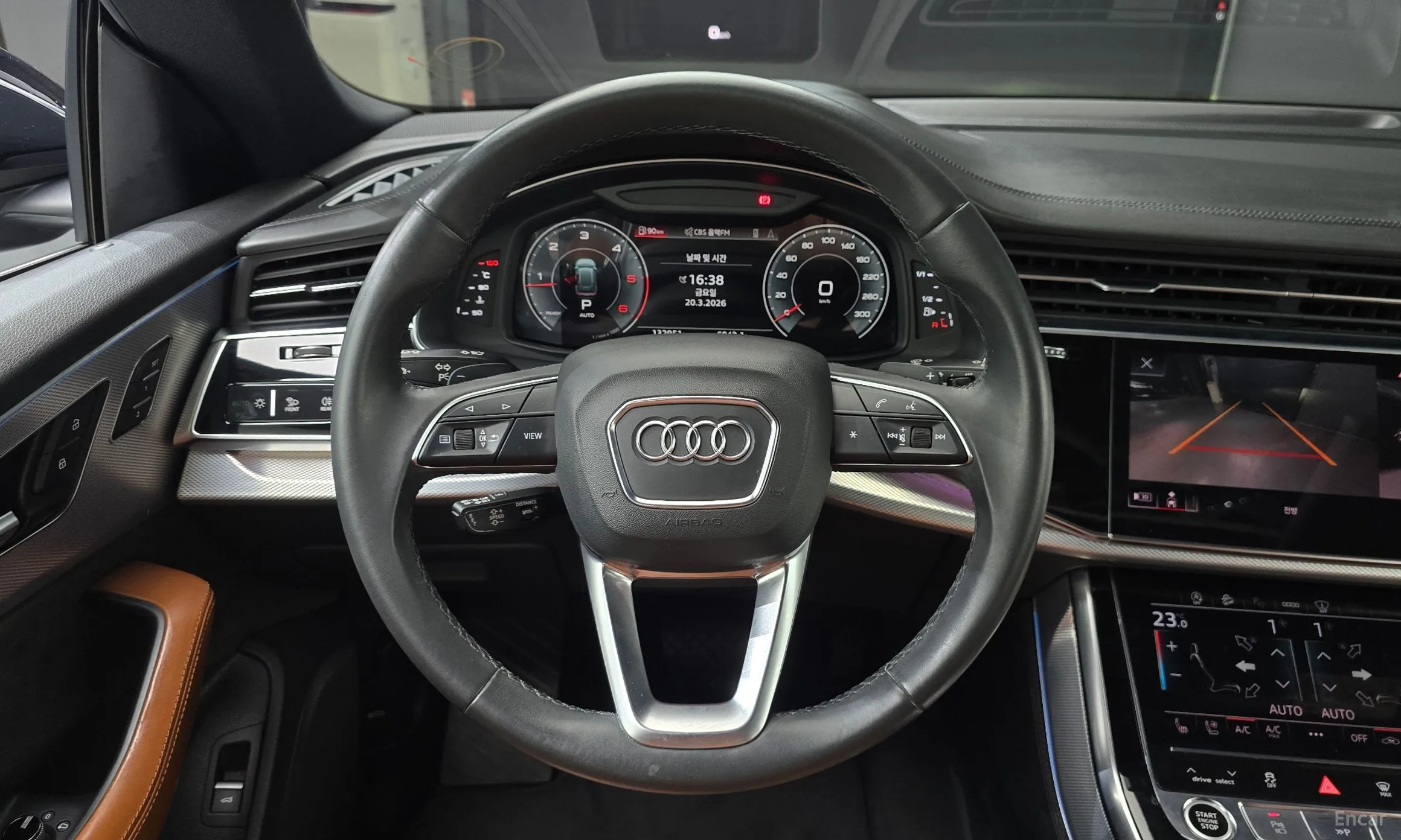 Audi Q8 (4M) превью 13