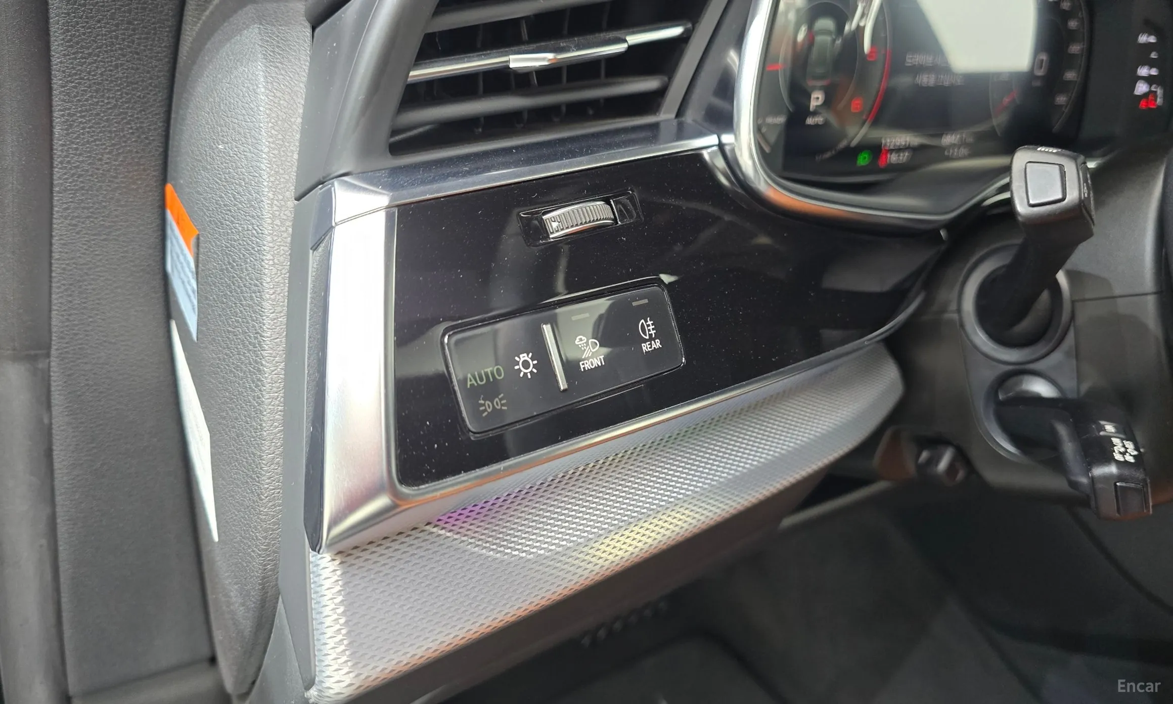 Audi Q8 (4M) превью 15