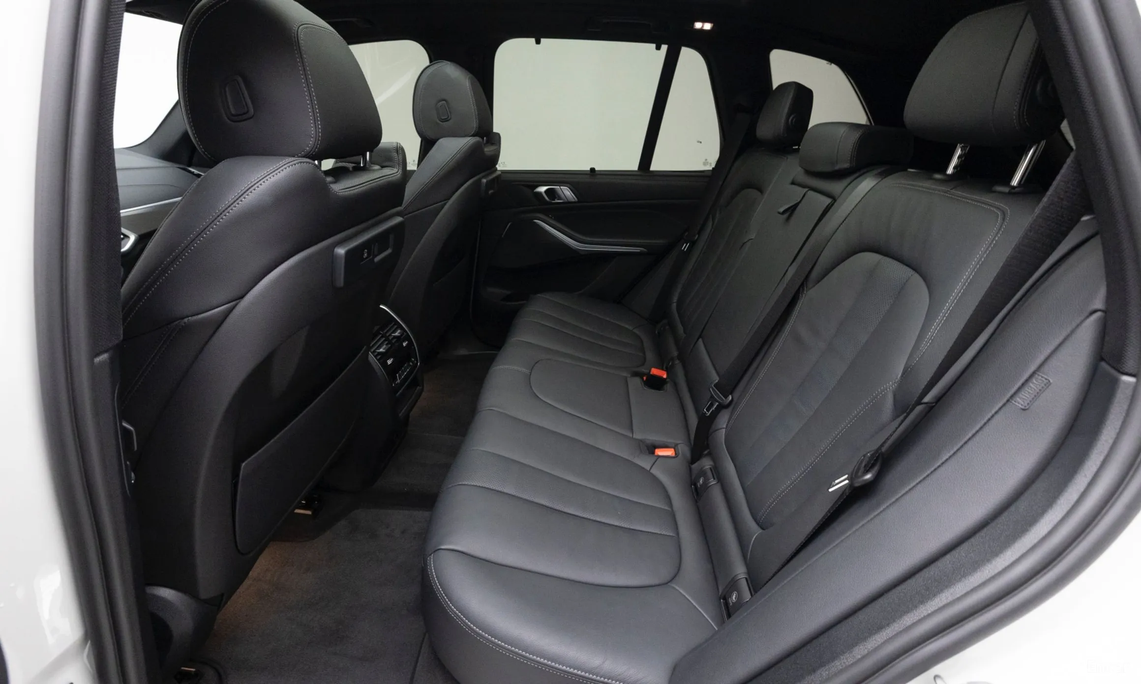 BMW X5 (G05) превью 10