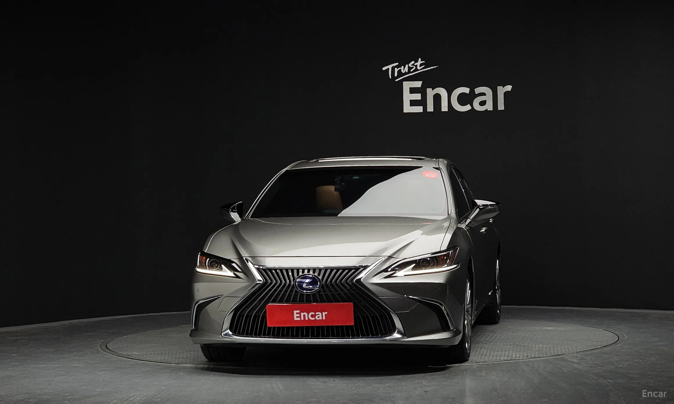 Lexus ES300h 7th Generation превью 3