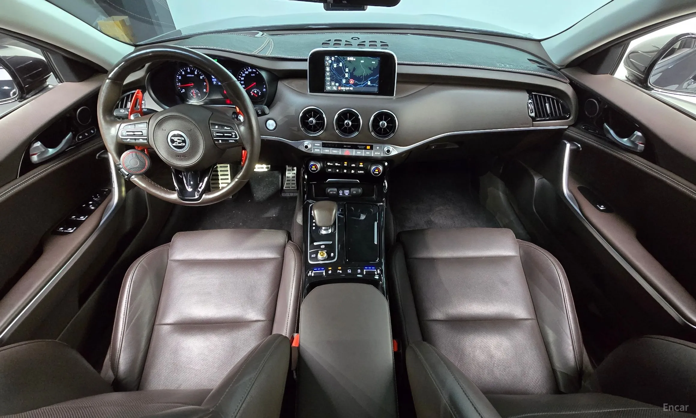 Kia Stinger превью 7