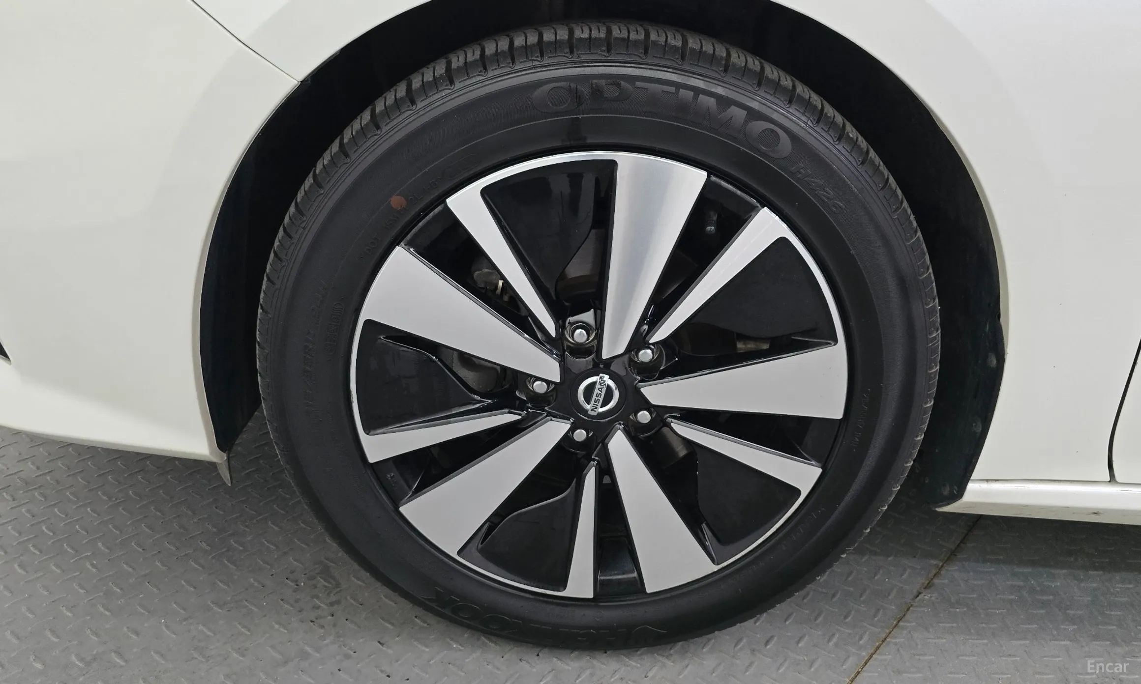 Nissan Altima (L34) превью 5
