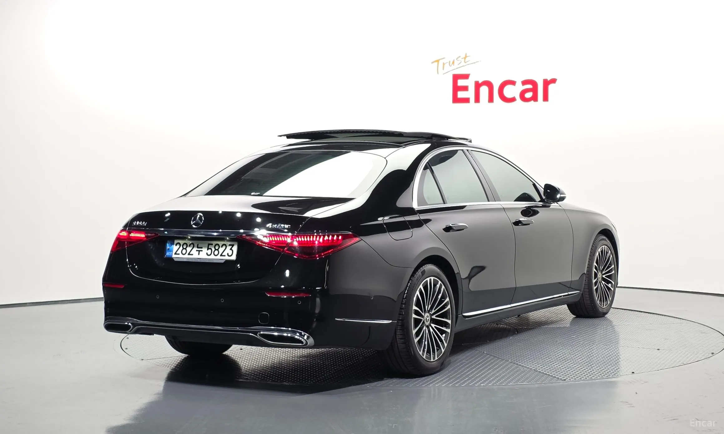 Mercedes Benz S-Class W223