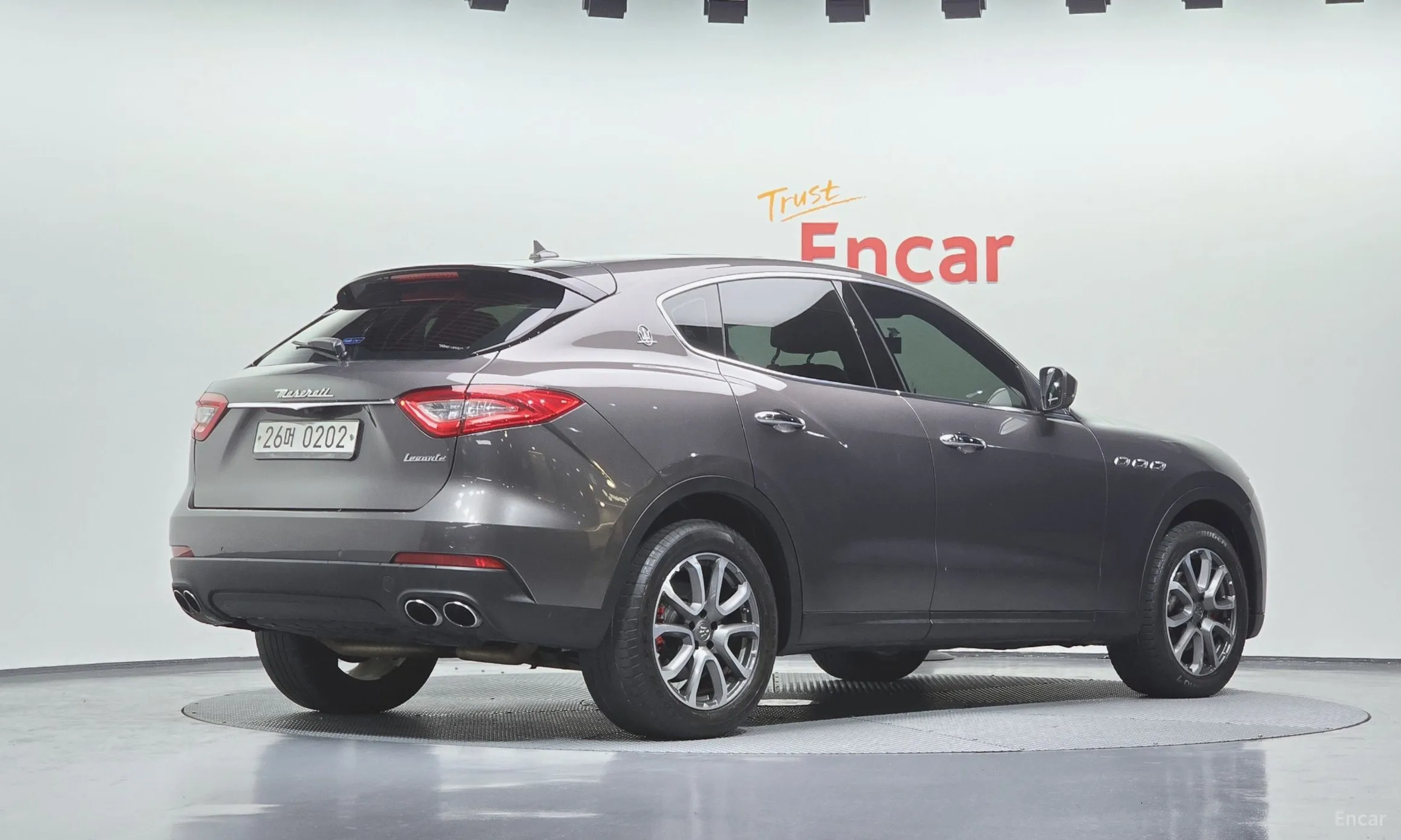 Maserati Levante превью 2