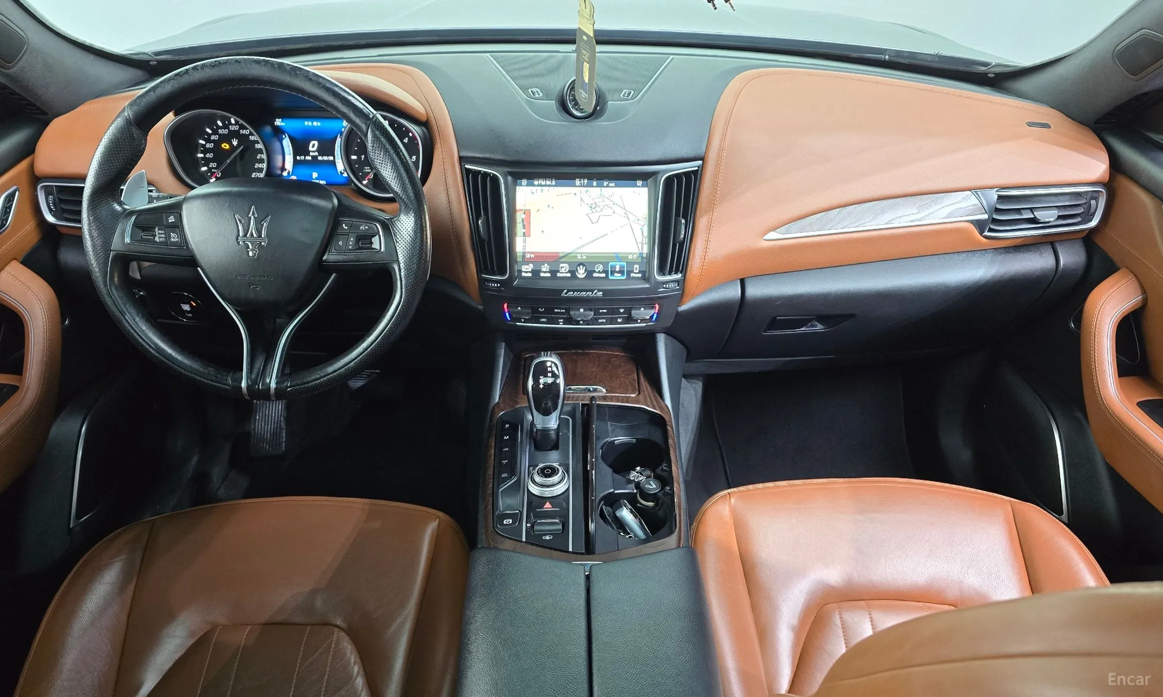 Maserati Levante превью 7