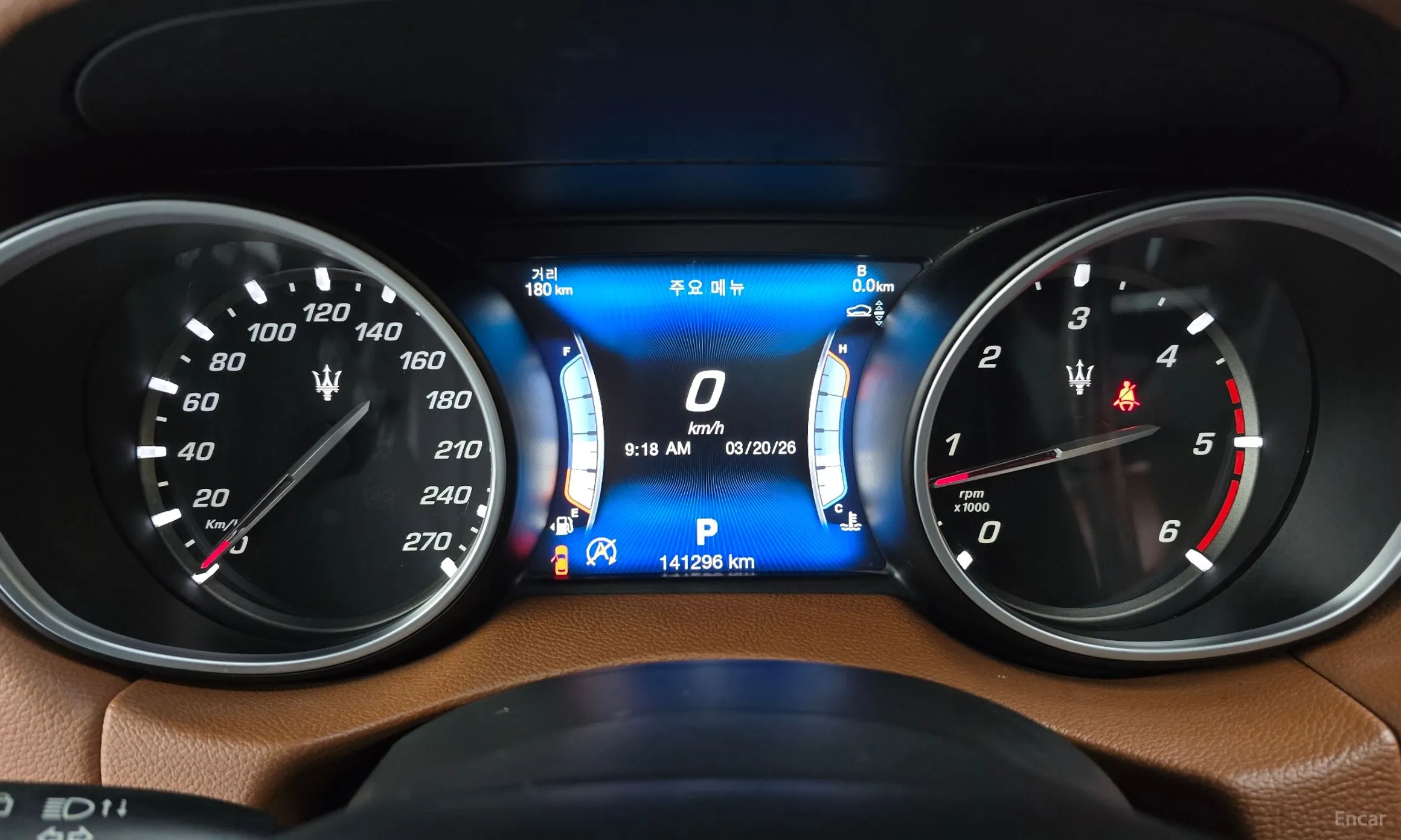 Maserati Levante превью 8