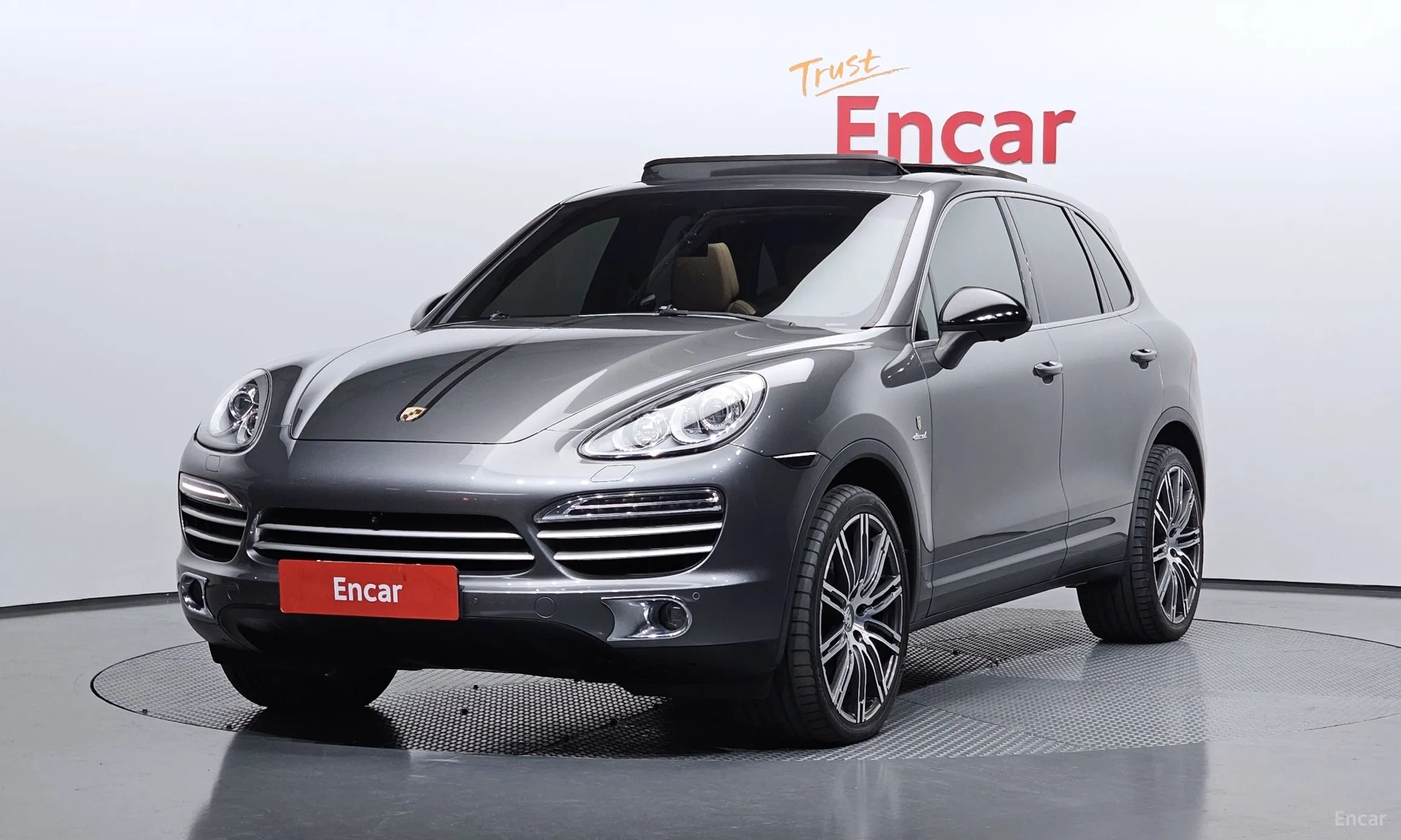 New Cayenne