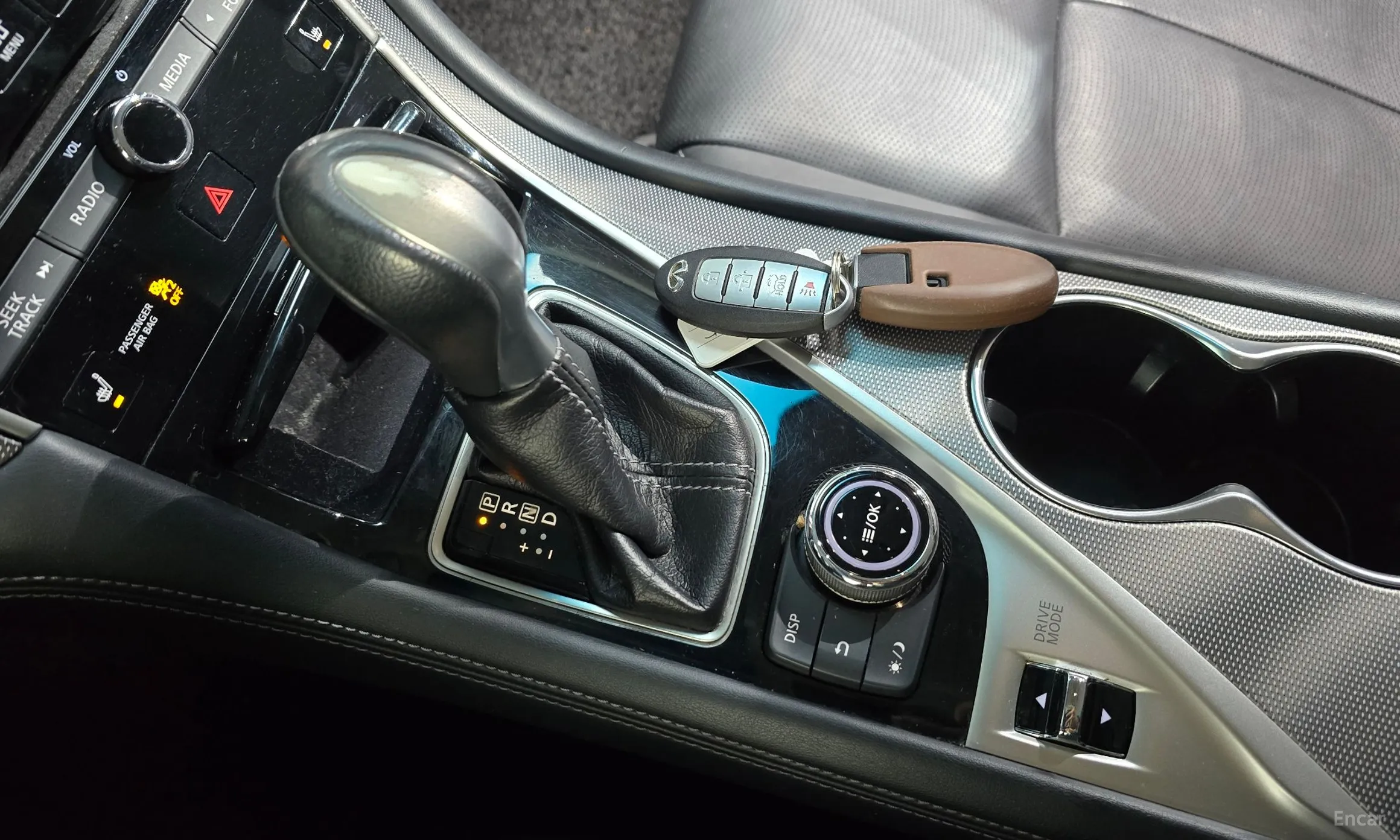 Infiniti Q50 превью 9
