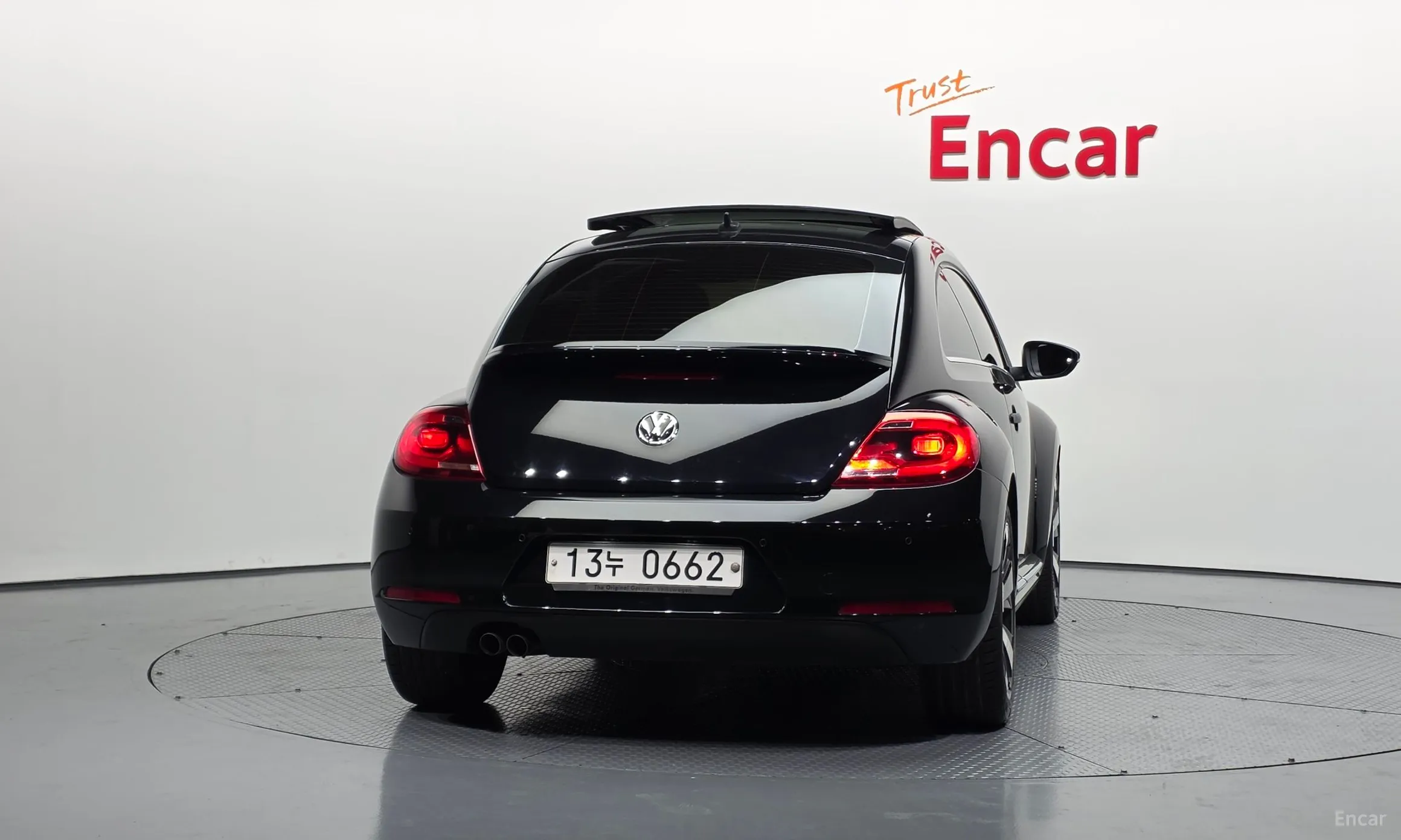 Volkswagen The Beetle превью 4