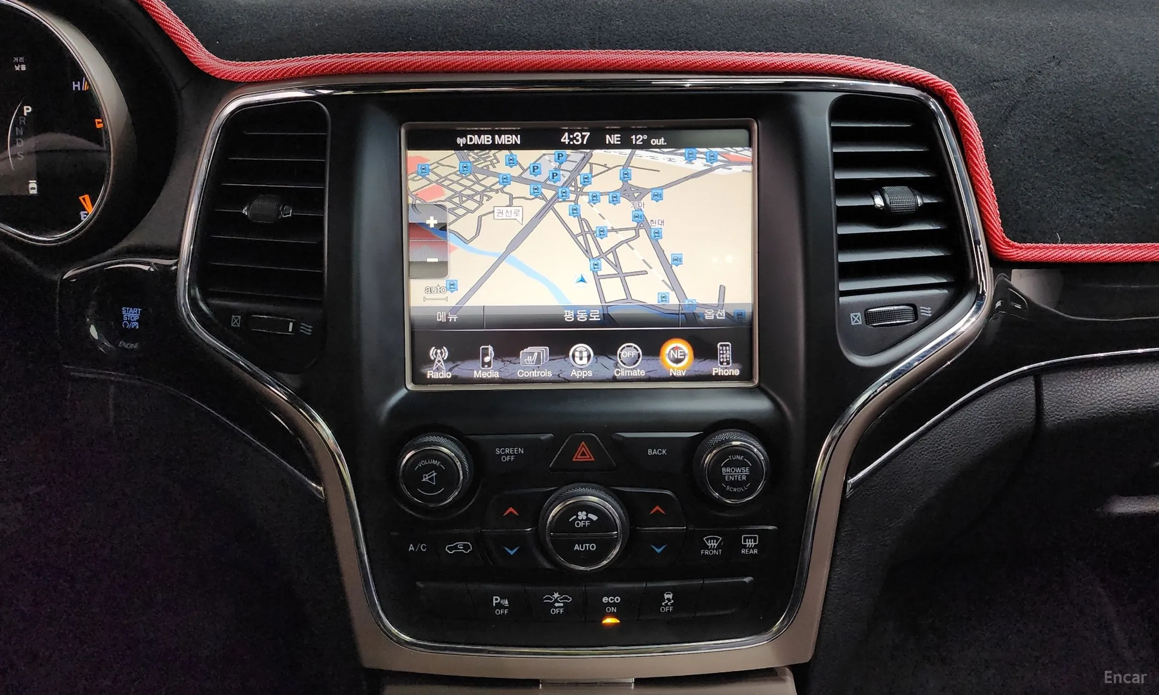 Jeep Grand Cherokee превью 15
