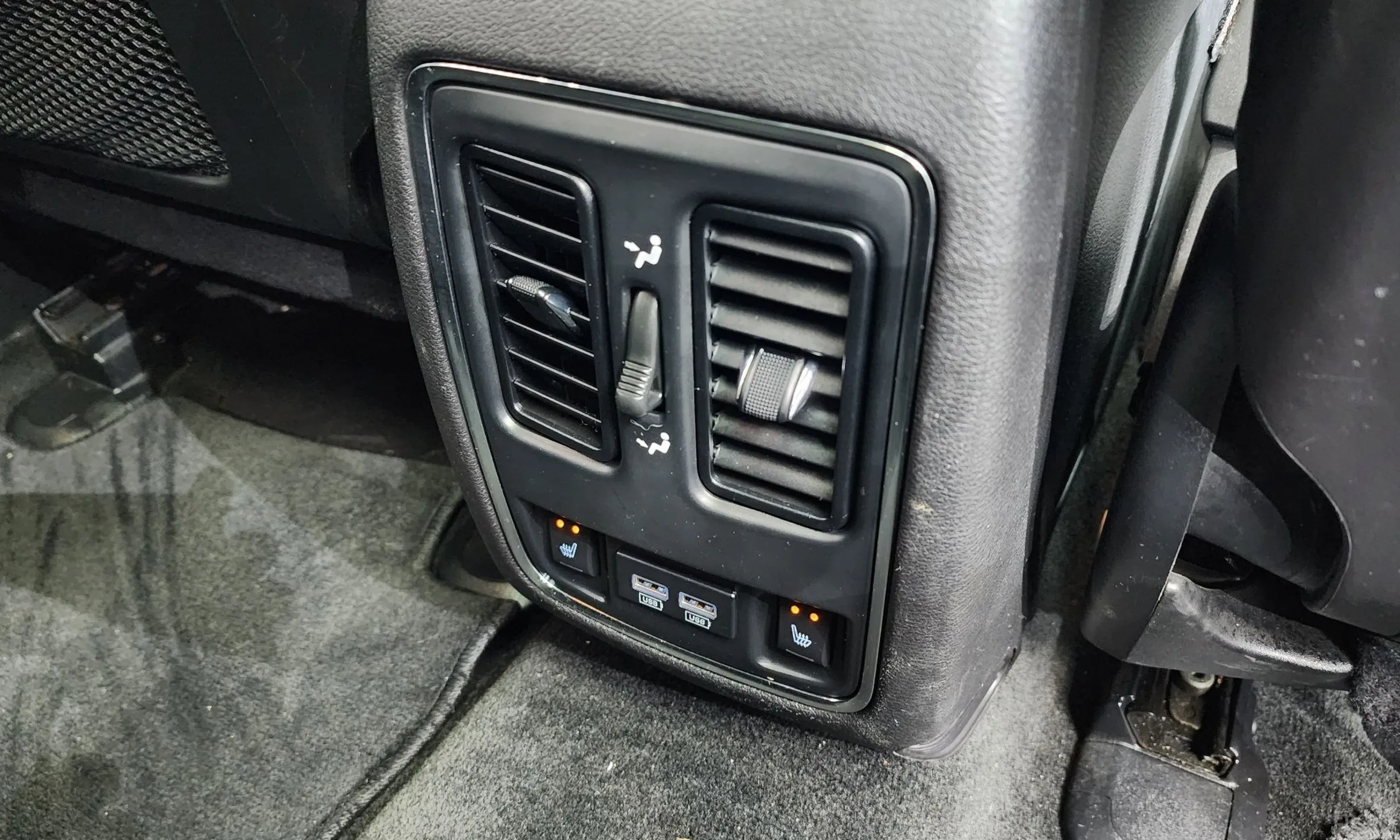 Jeep Grand Cherokee превью 18