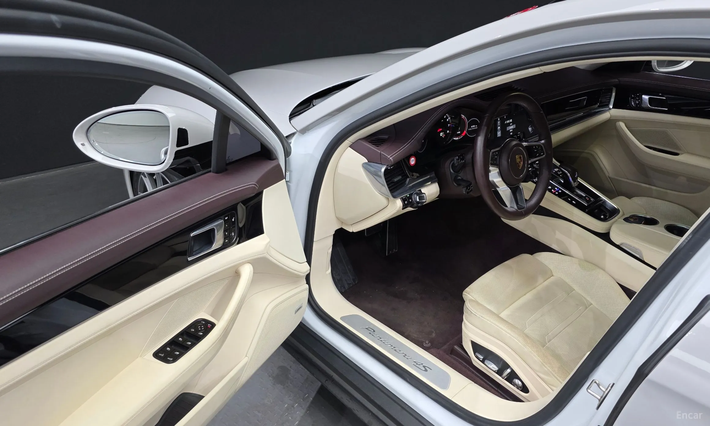 Porsche Panamera (971) превью 10