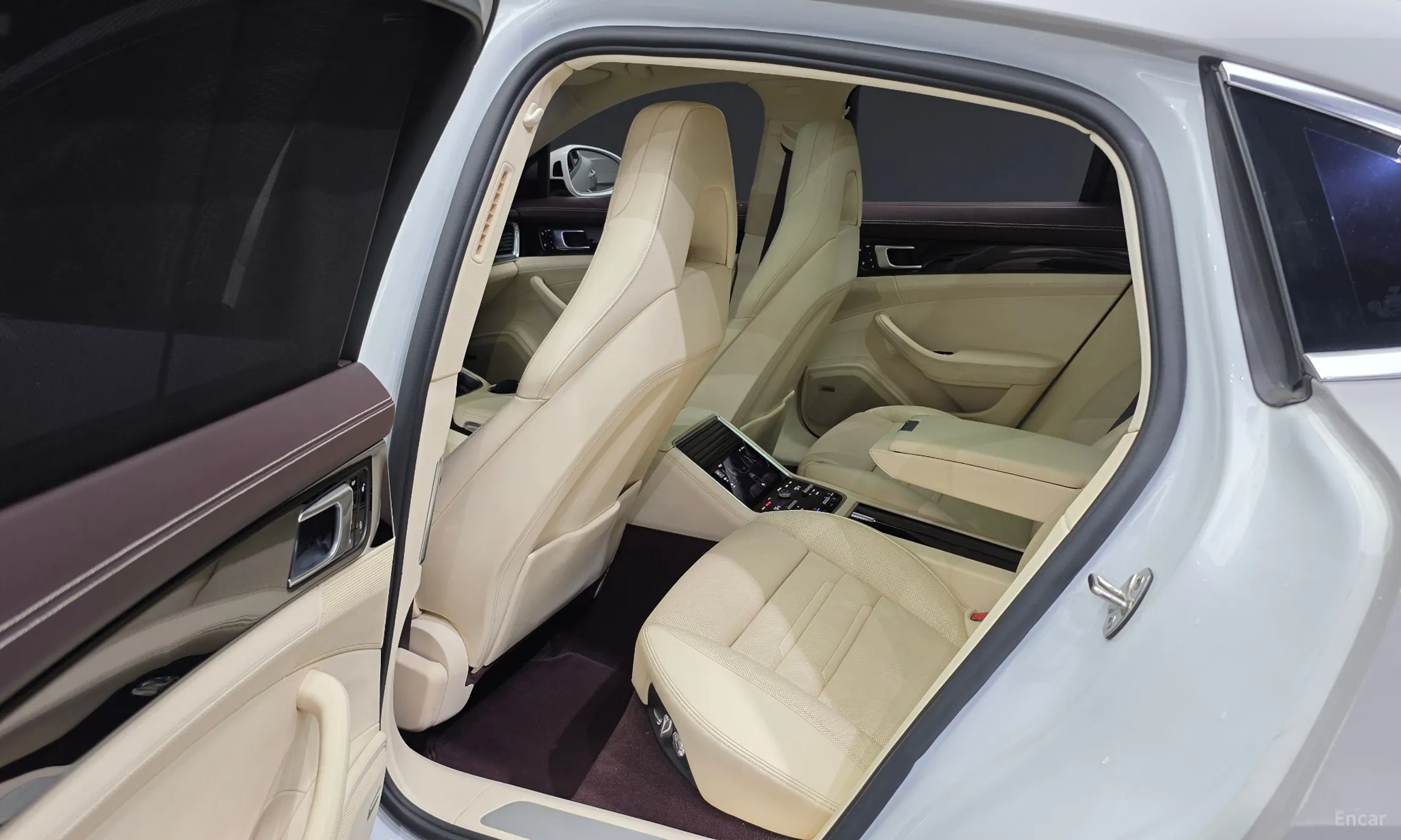 Porsche Panamera (971) превью 11