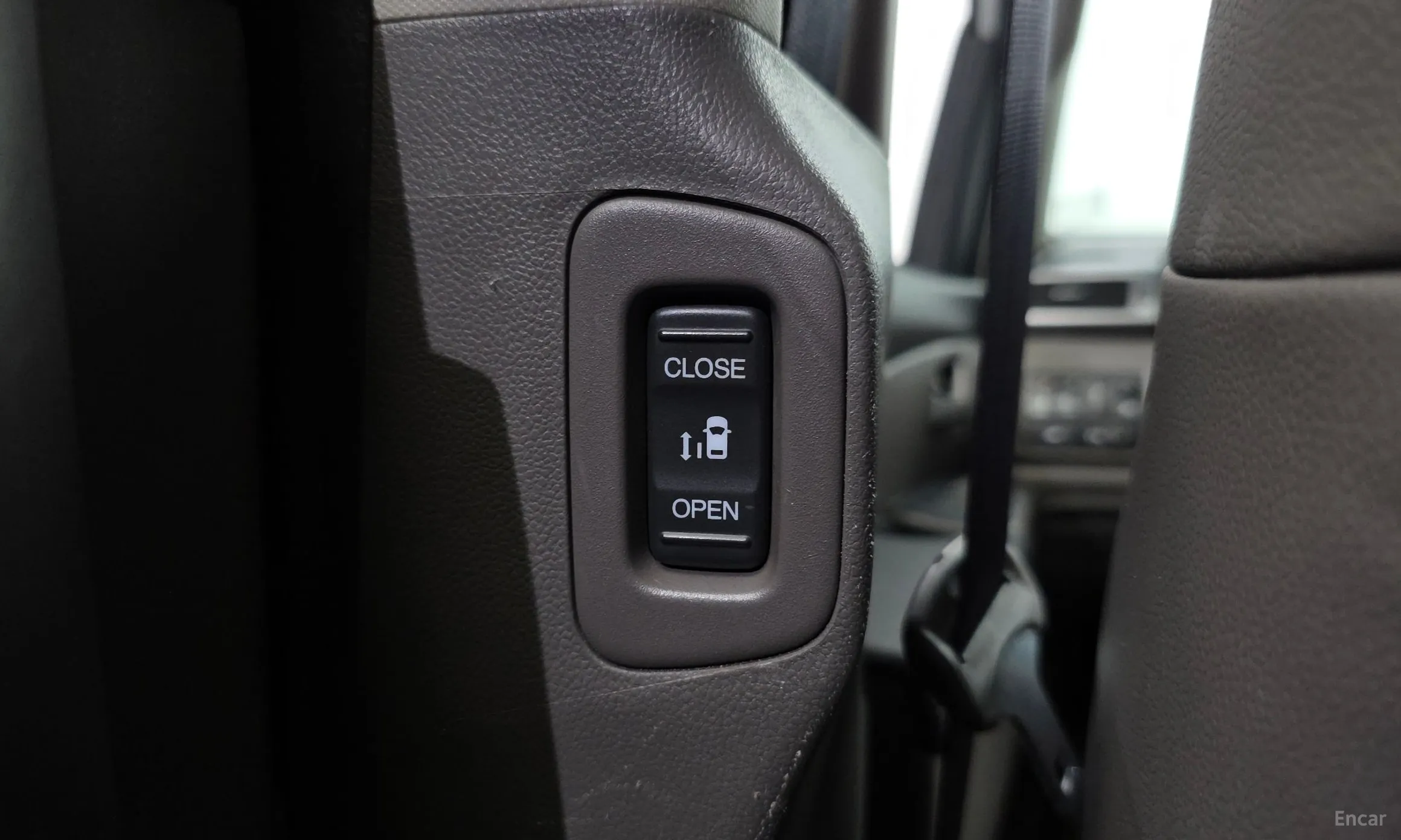 Honda Odyssey превью 17