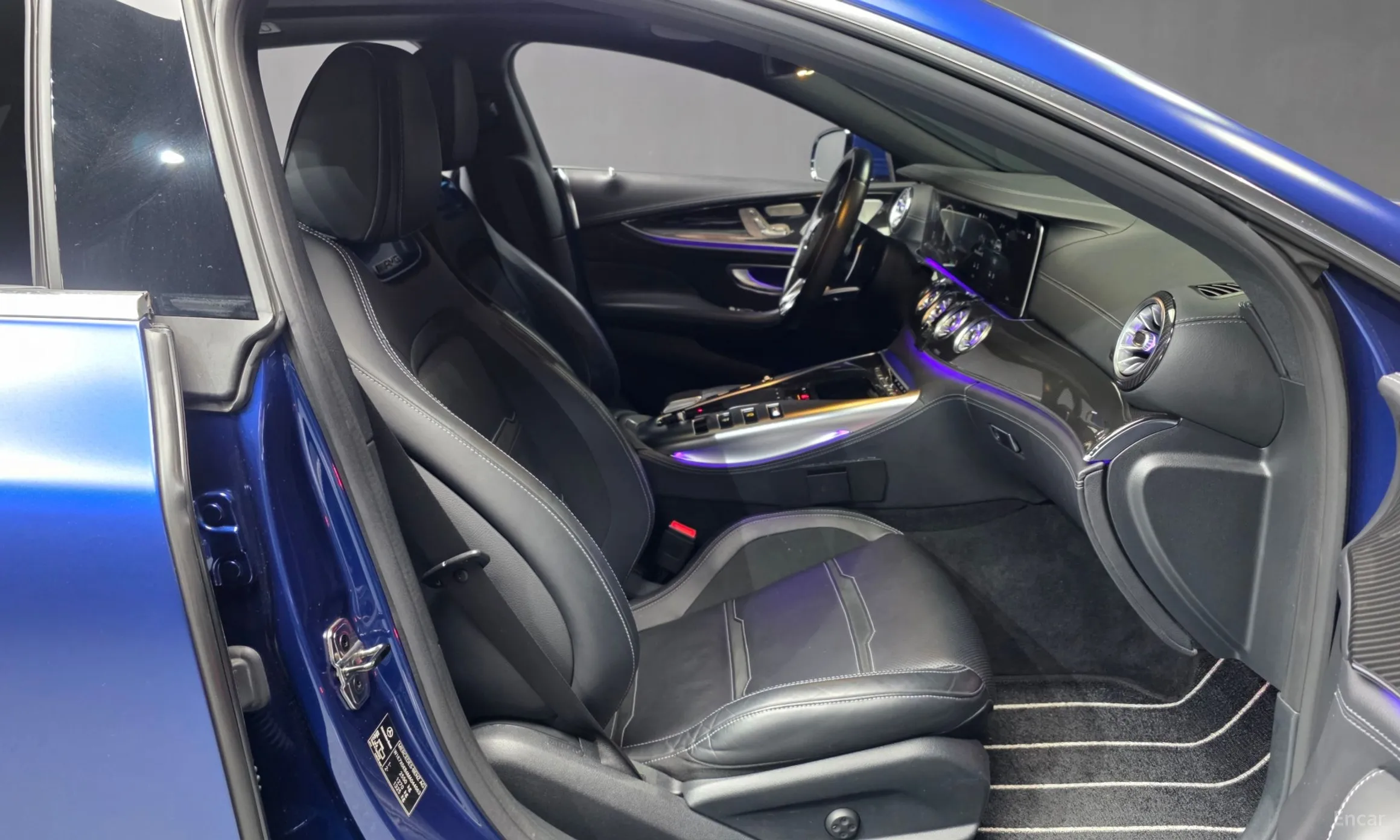 Mercedes Benz AMG GT превью 11