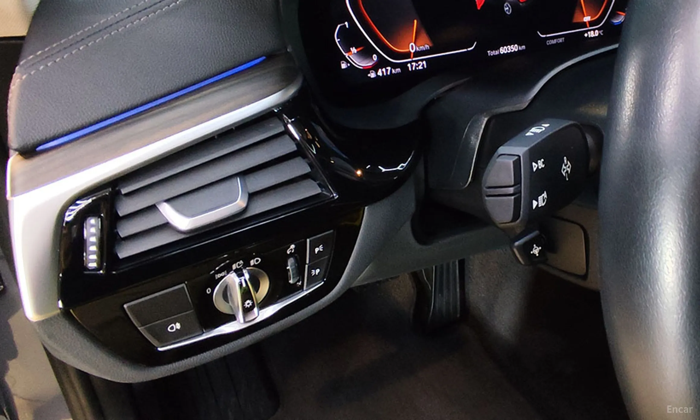 BMW 5 Series (G30) превью 7
