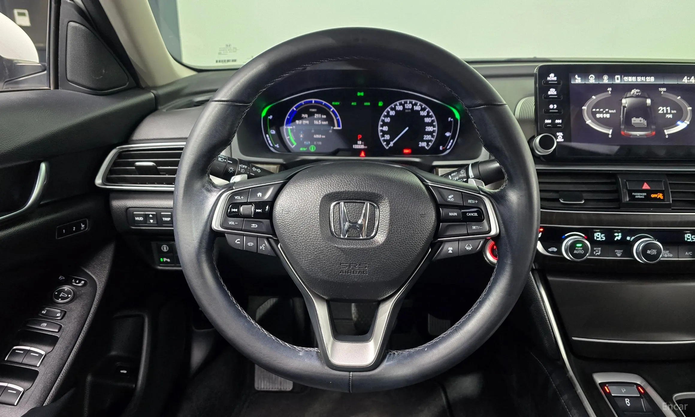 Honda Accord 10th Generation превью 13