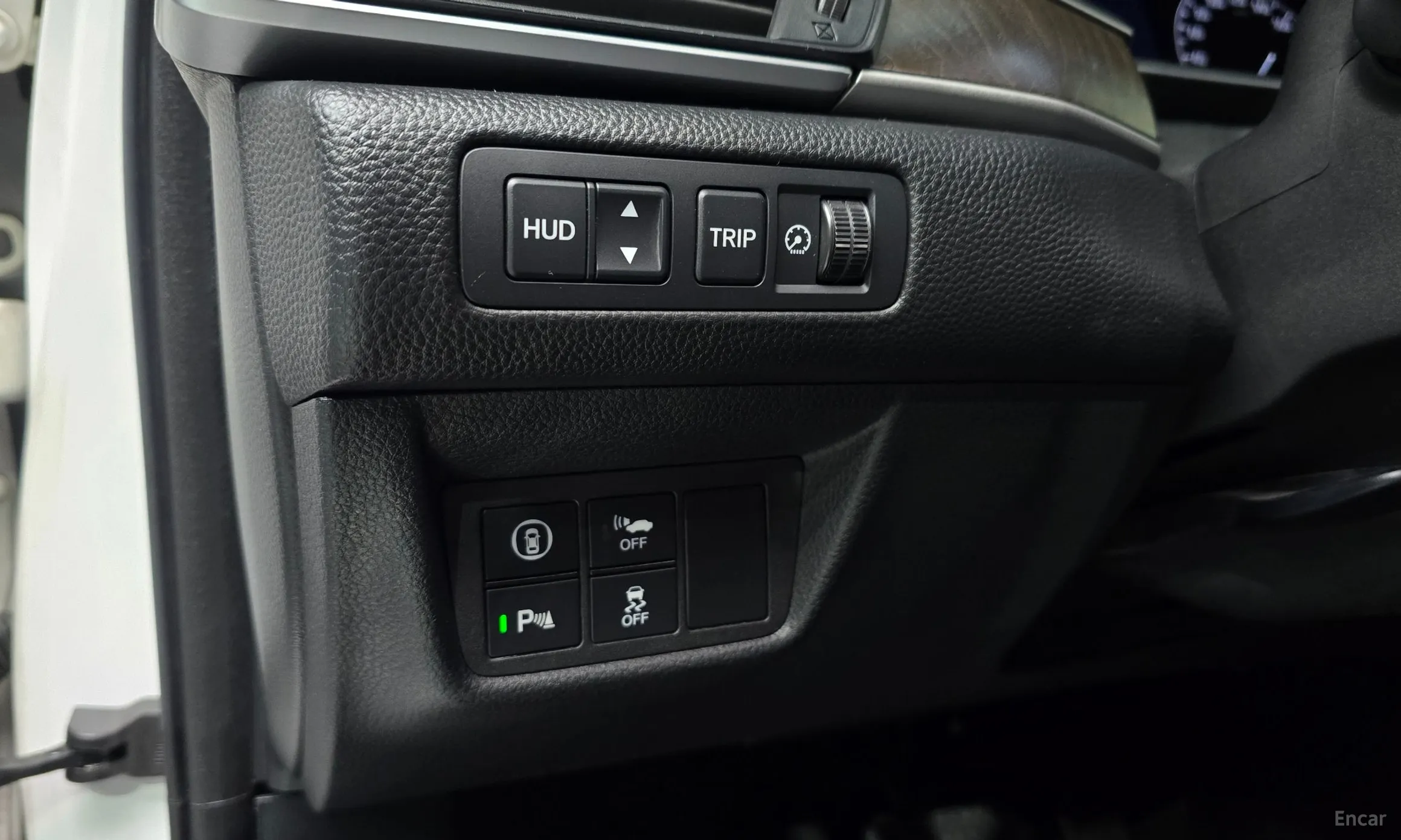 Honda Accord 10th Generation превью 14