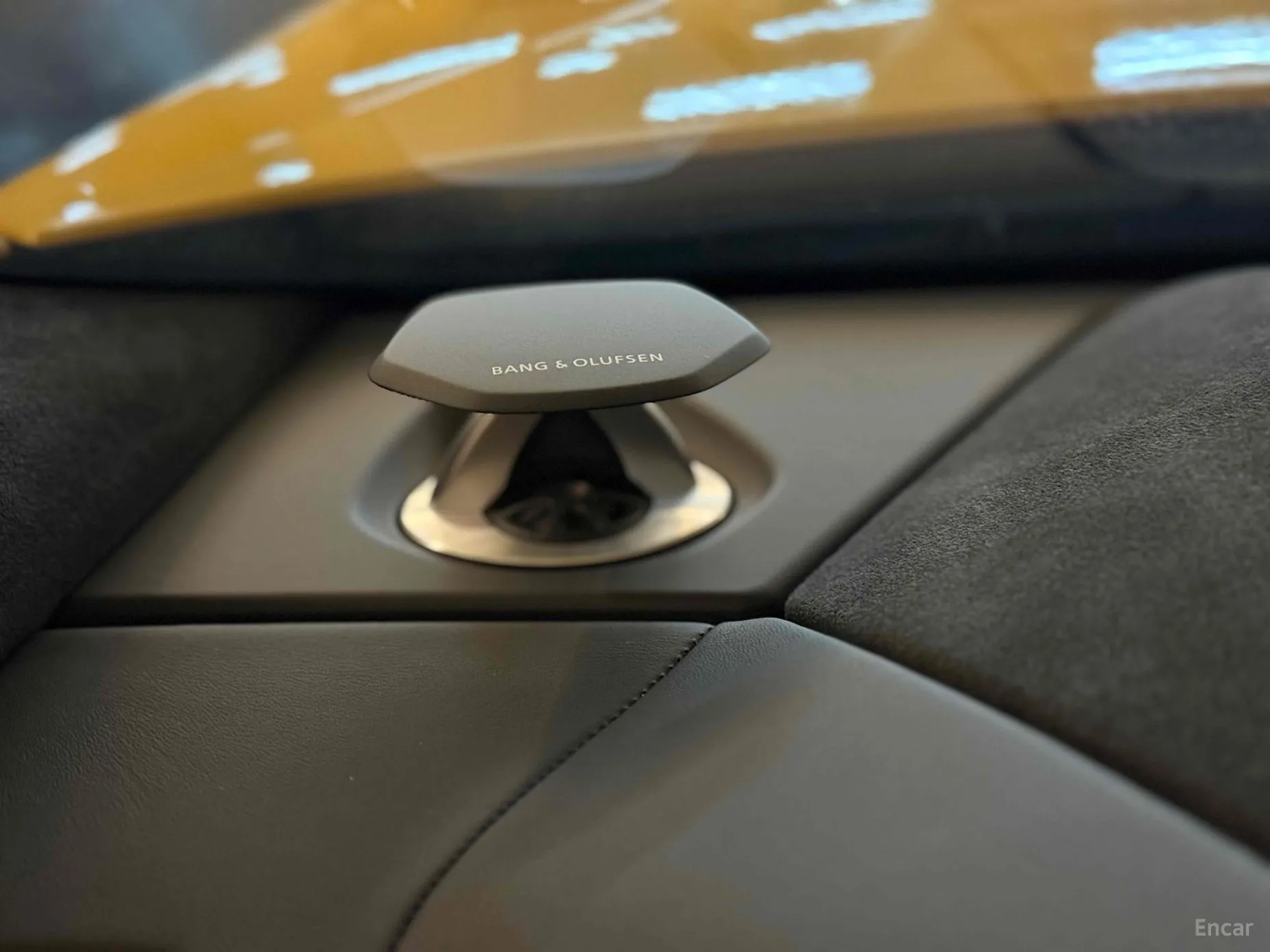 Lamborghini Urus превью 12