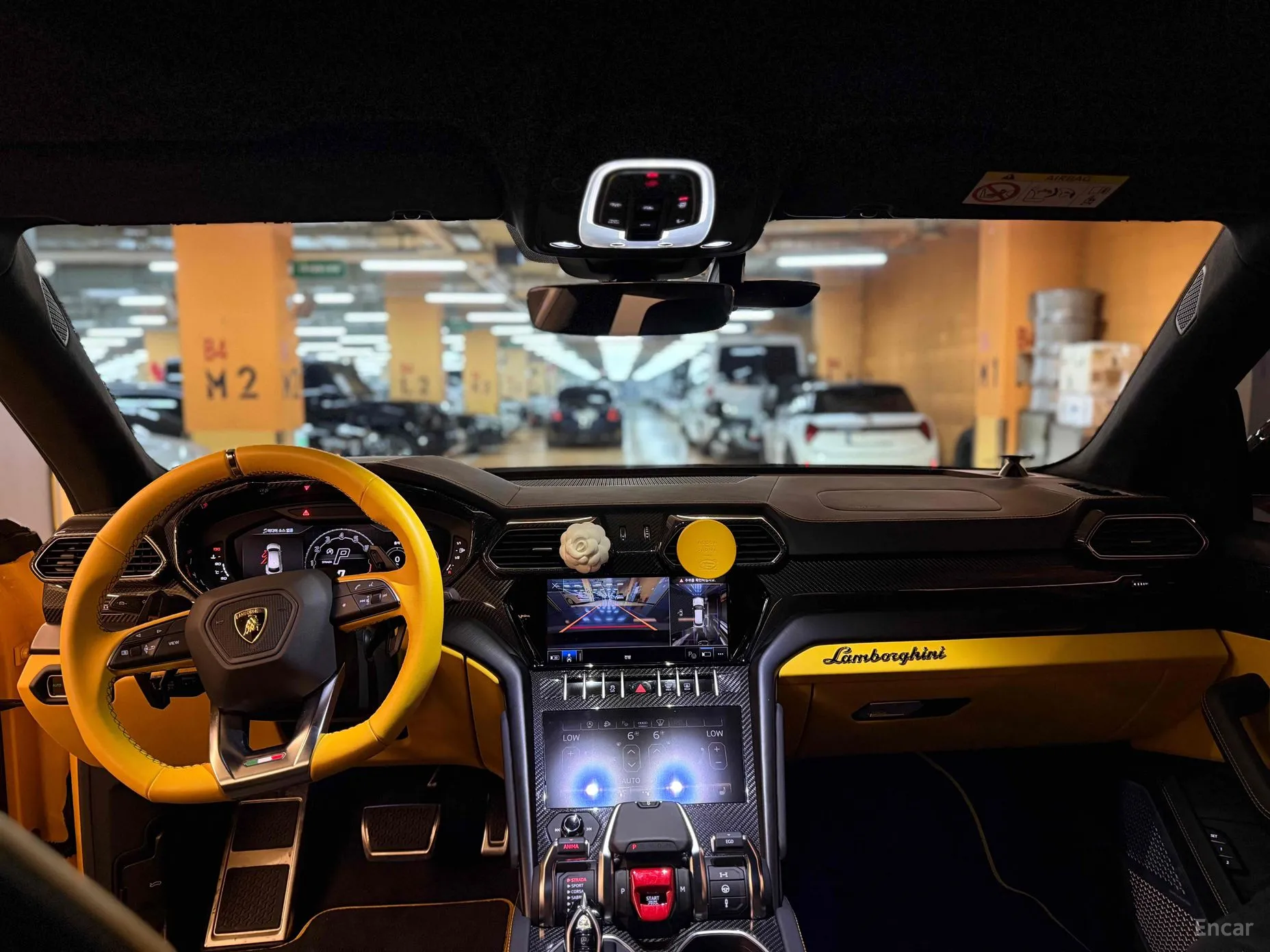 Lamborghini Urus превью 13