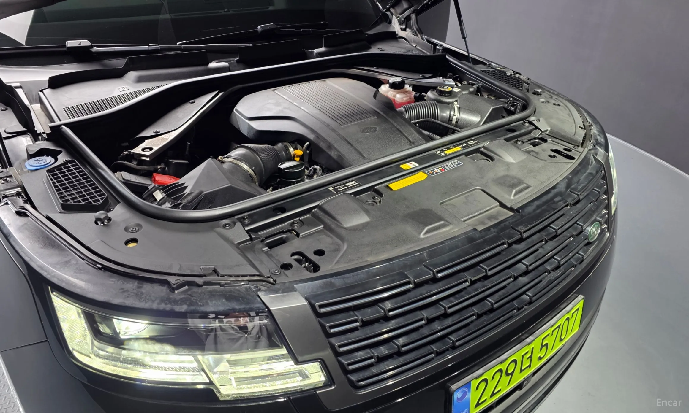 Land Rover Range Rover 5th Generation превью 6